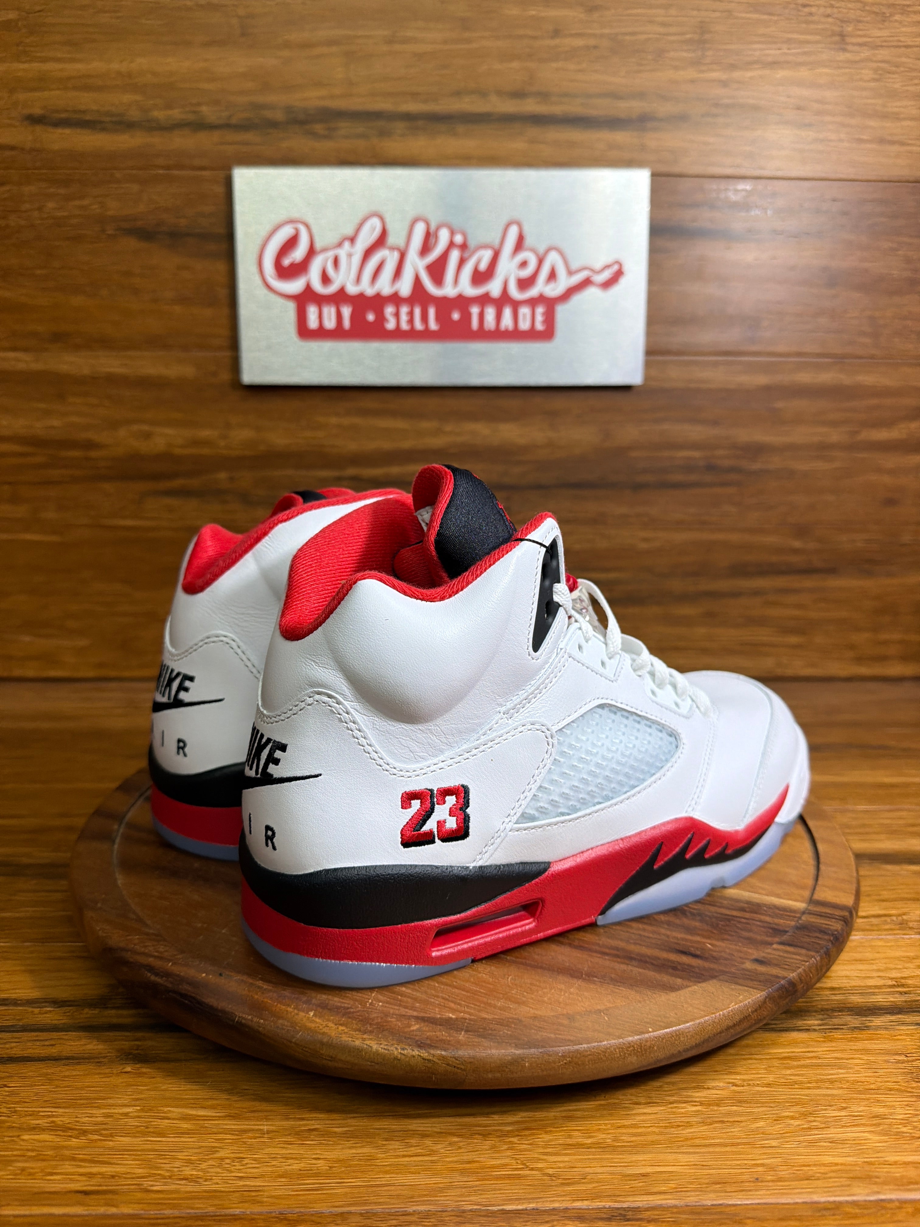 Jordan 5 Retro Fire Red Black Tongue (2025)