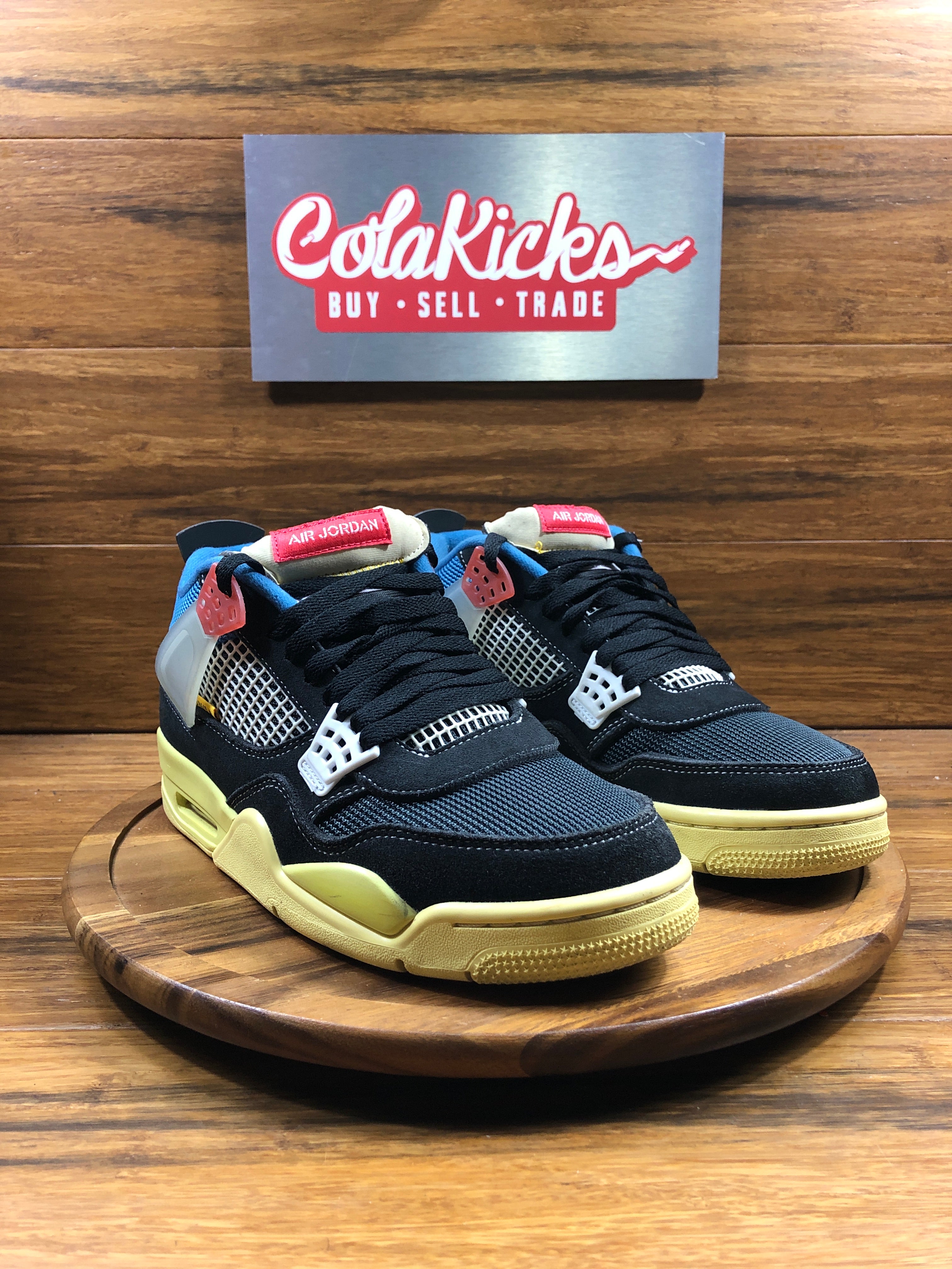 Jordan 4 Retro Union Off Noir