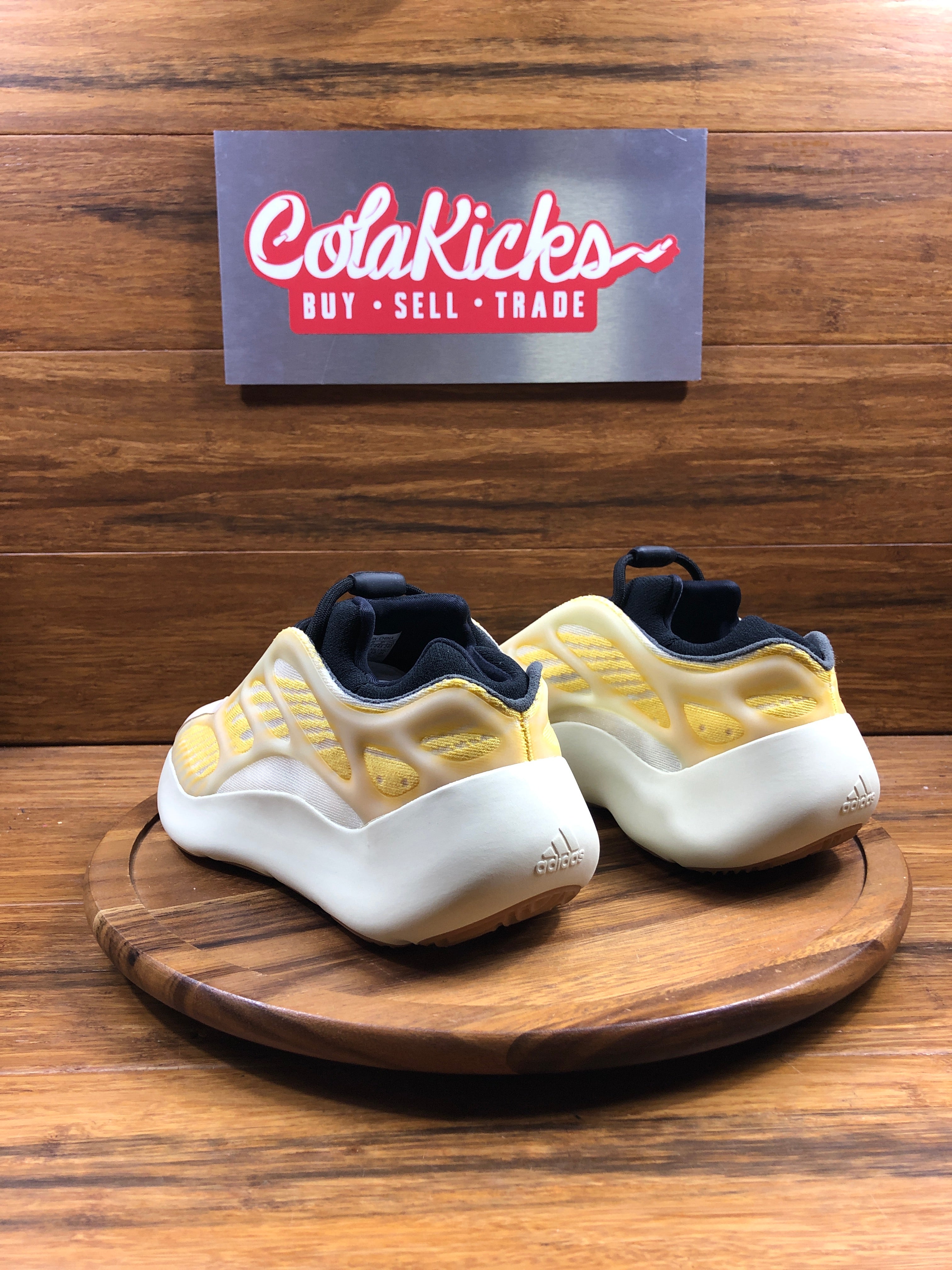 adidas Yeezy 700 V3 Mono Safflower