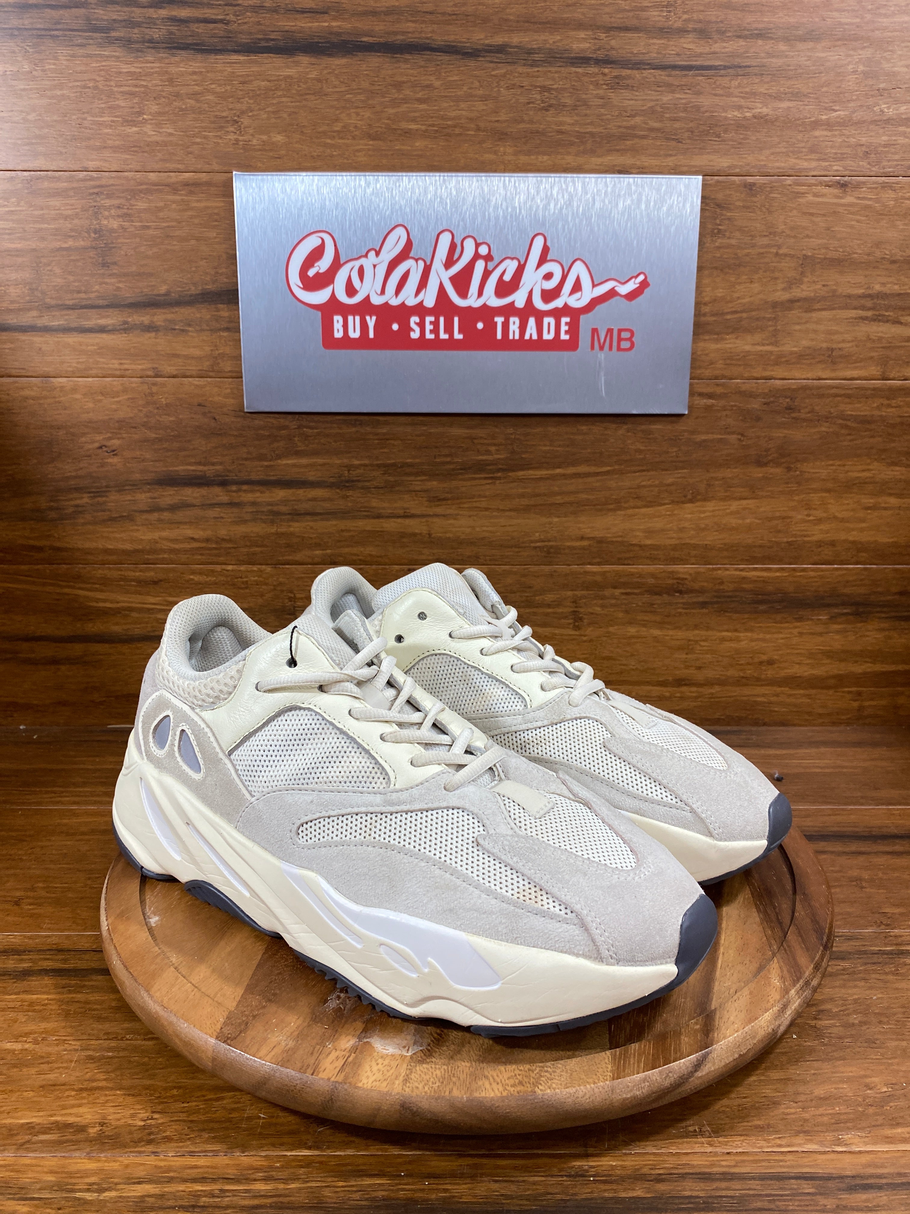 adidas Yeezy Boost 700 Analog