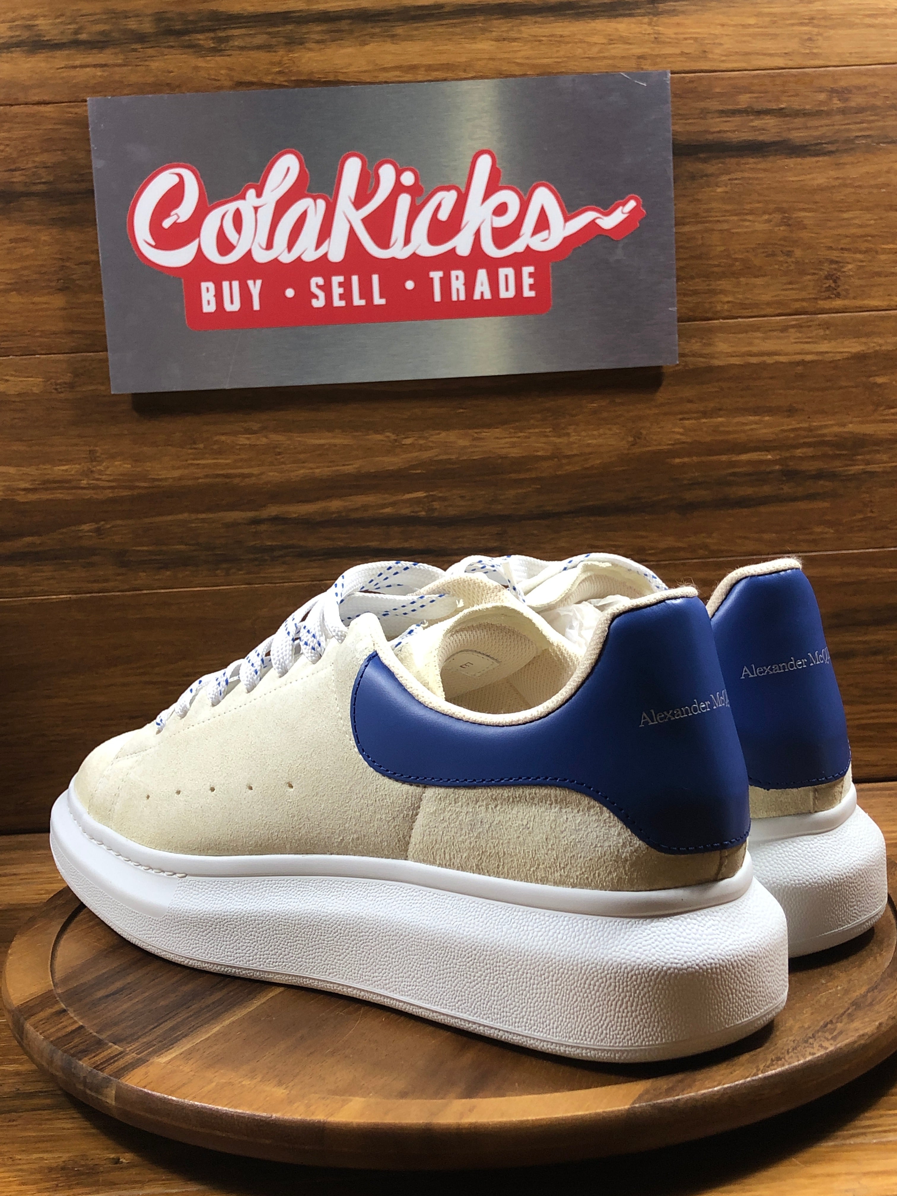 Alexander McQueen Oversized Sneaker 'Vanilla Blue'