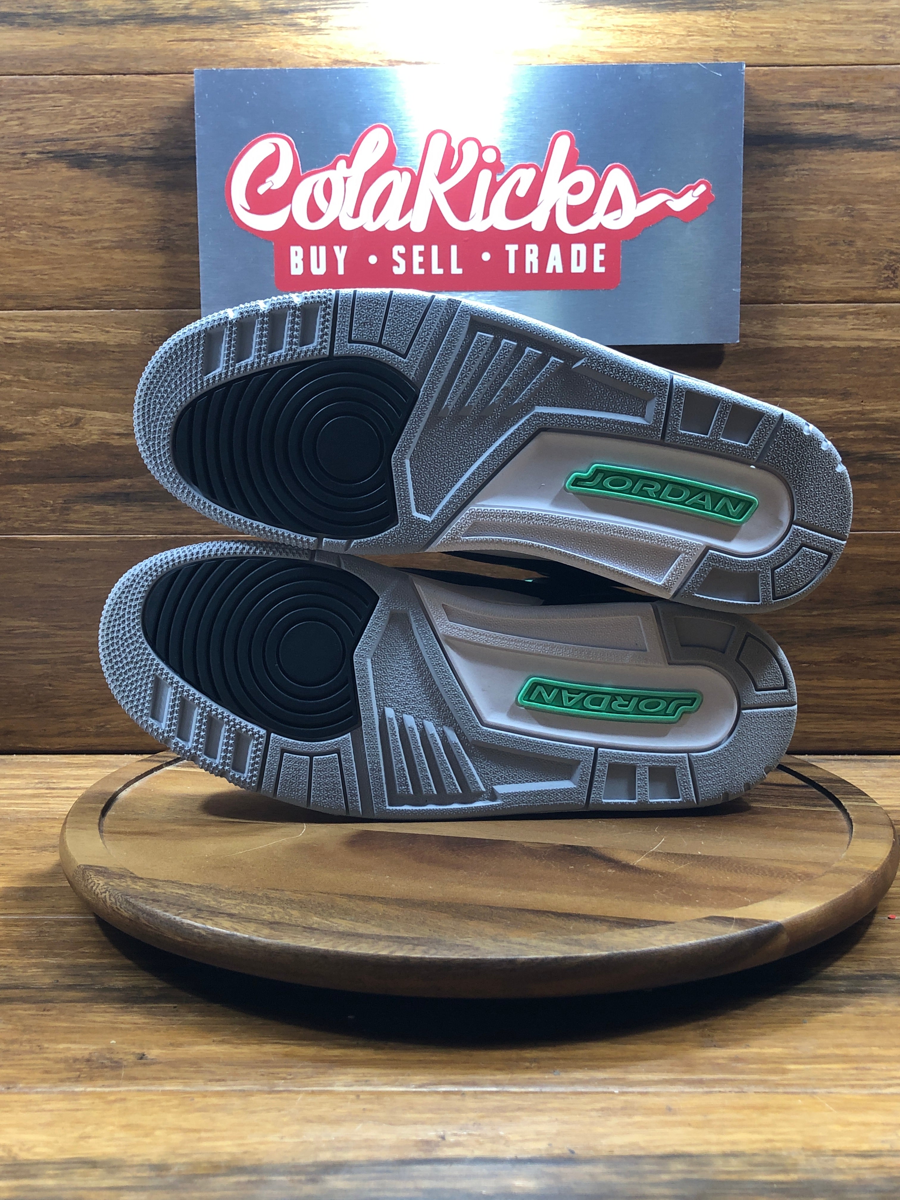 Jordan 3 Retro Green Glow