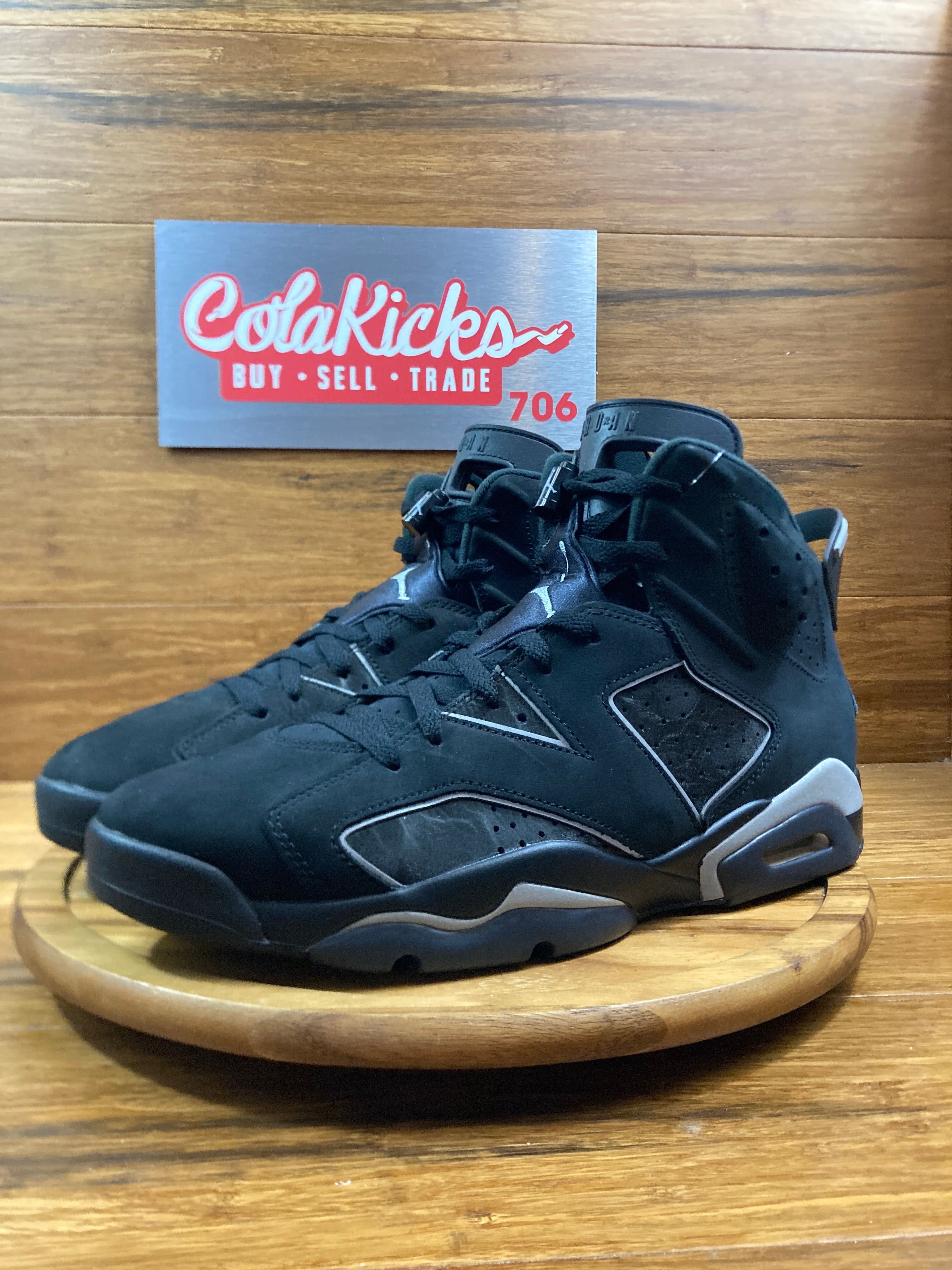 Jordan 6 Retro Cap and Gown
