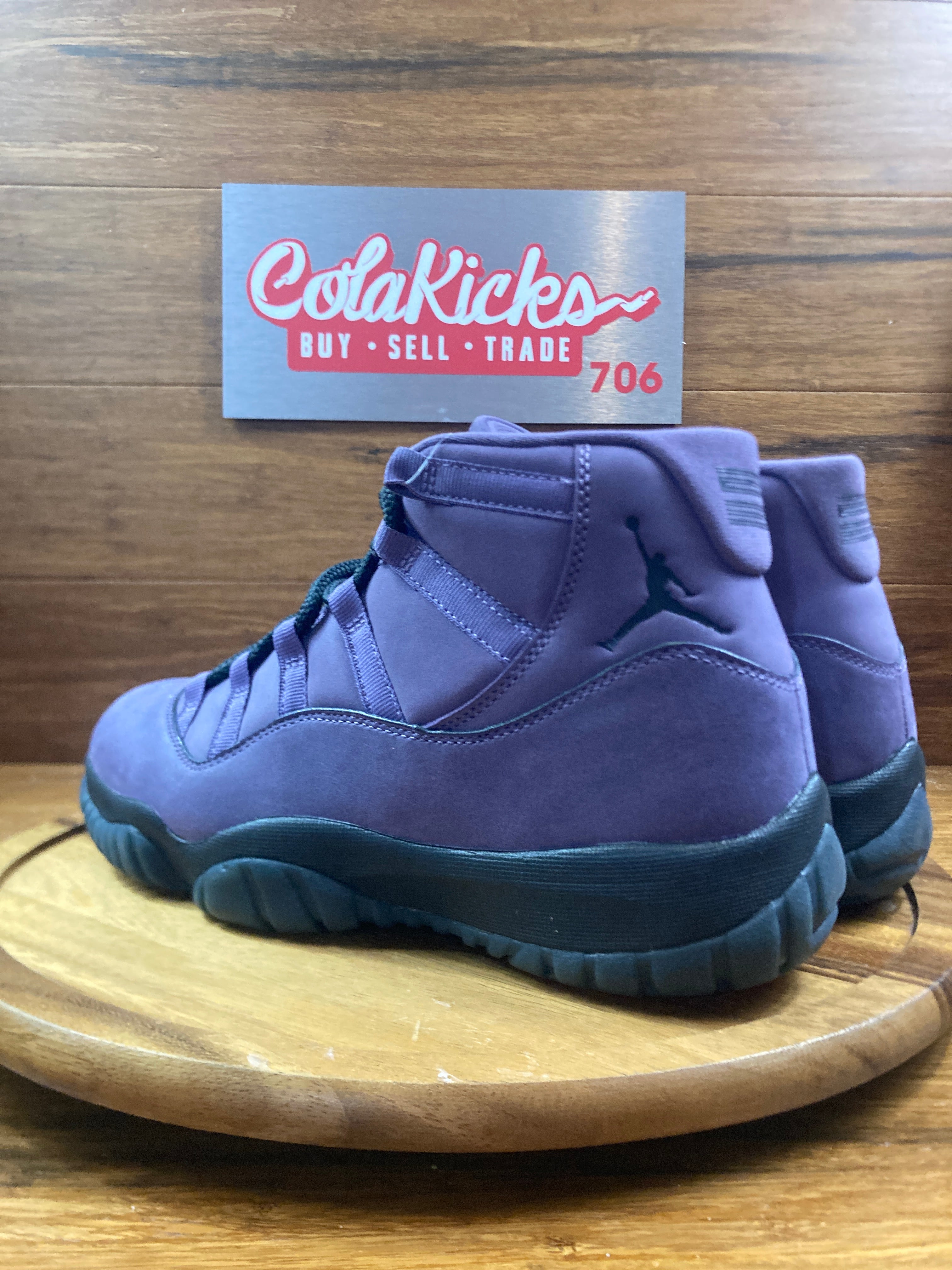 Jordan 11 Retro Mojave