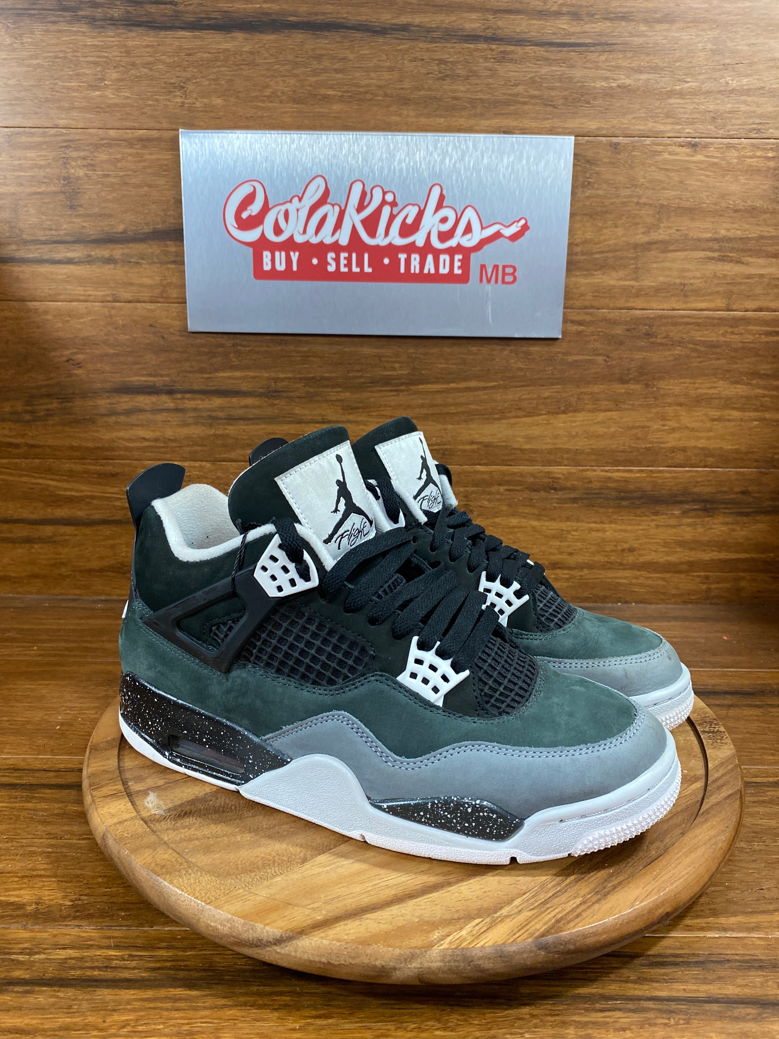 Jordan 4 Retro Fear (2024)