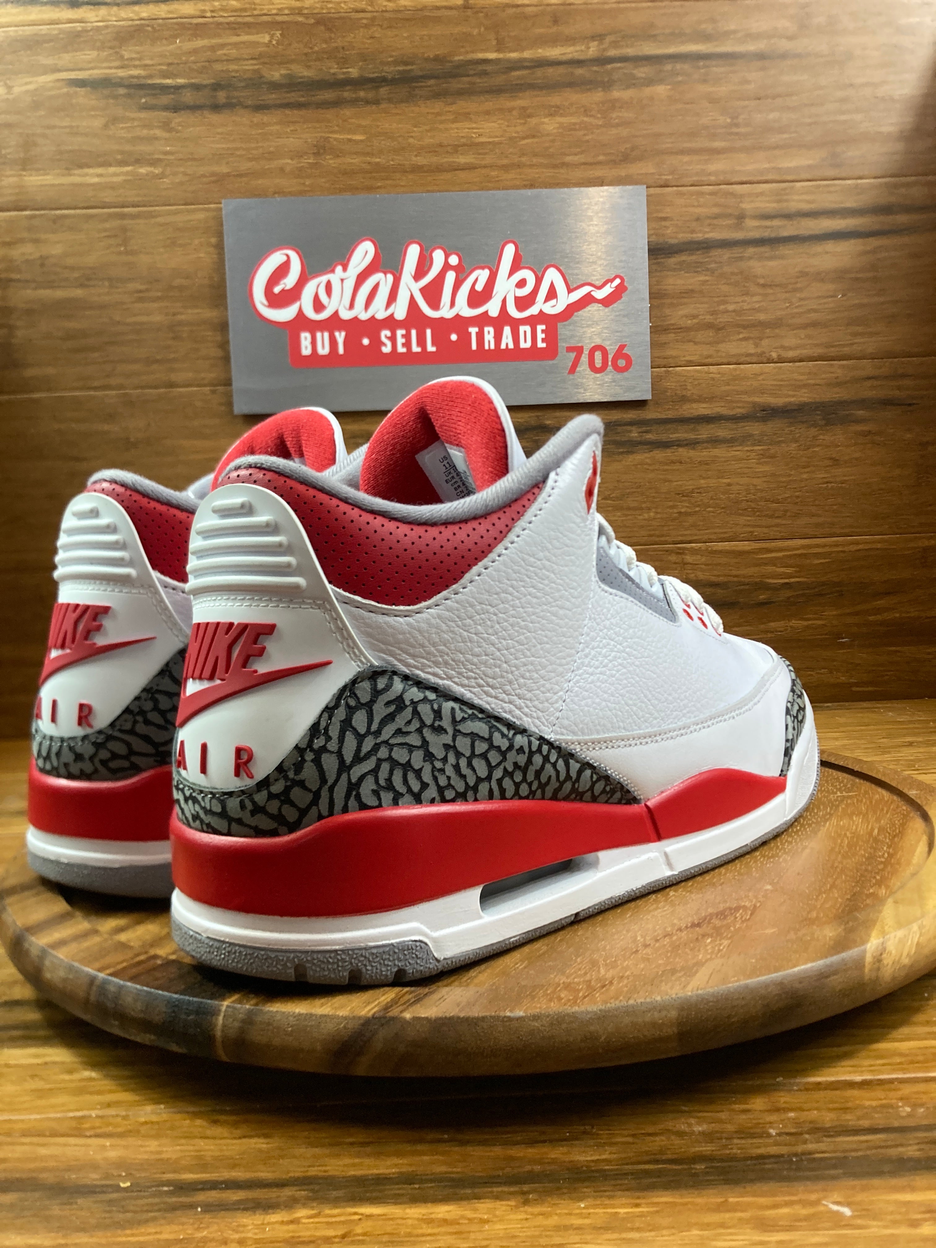 Jordan 3 Retro Fire Red (2022)