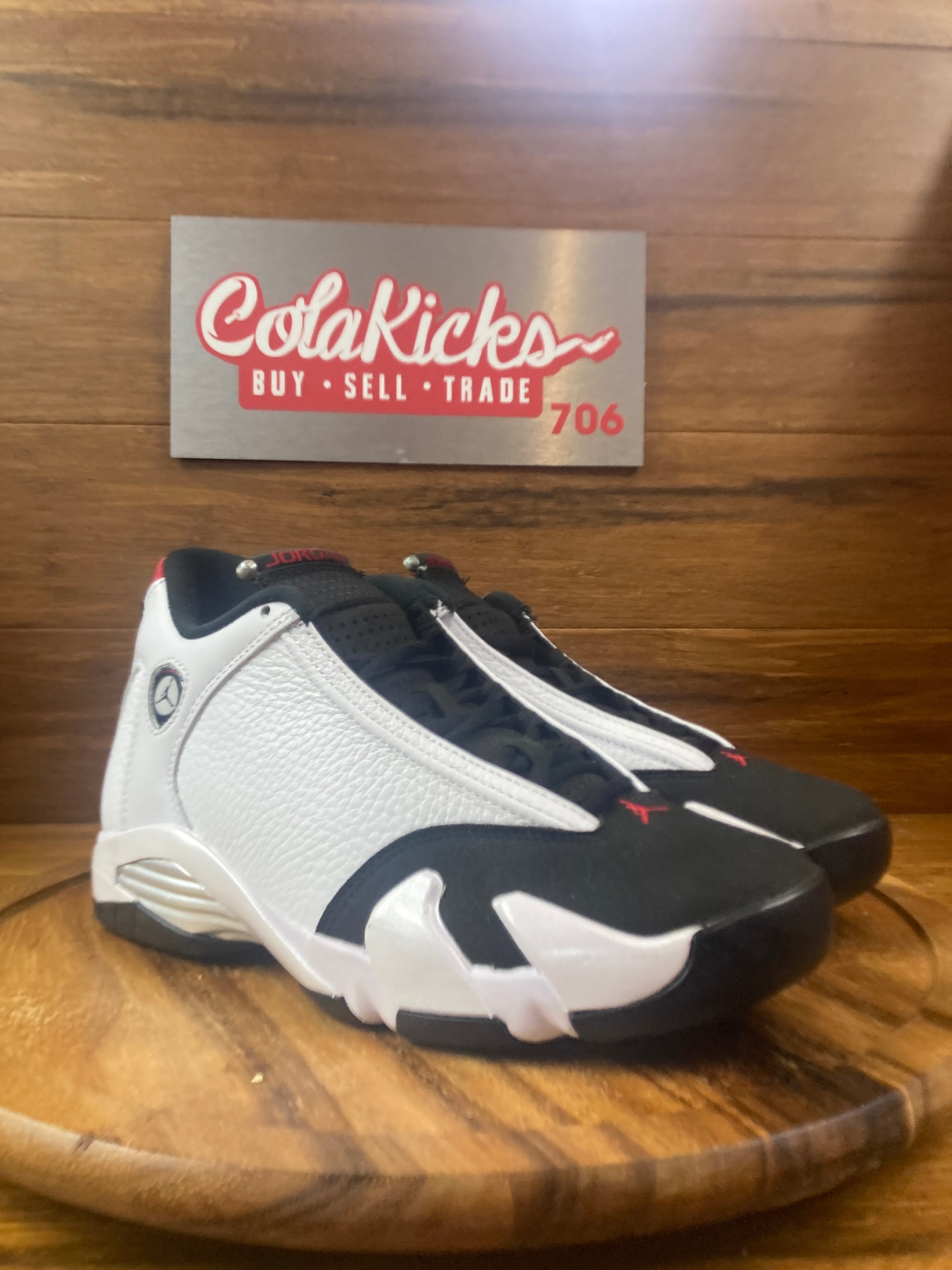 Jordan 14 Retro Black Toe (2024)