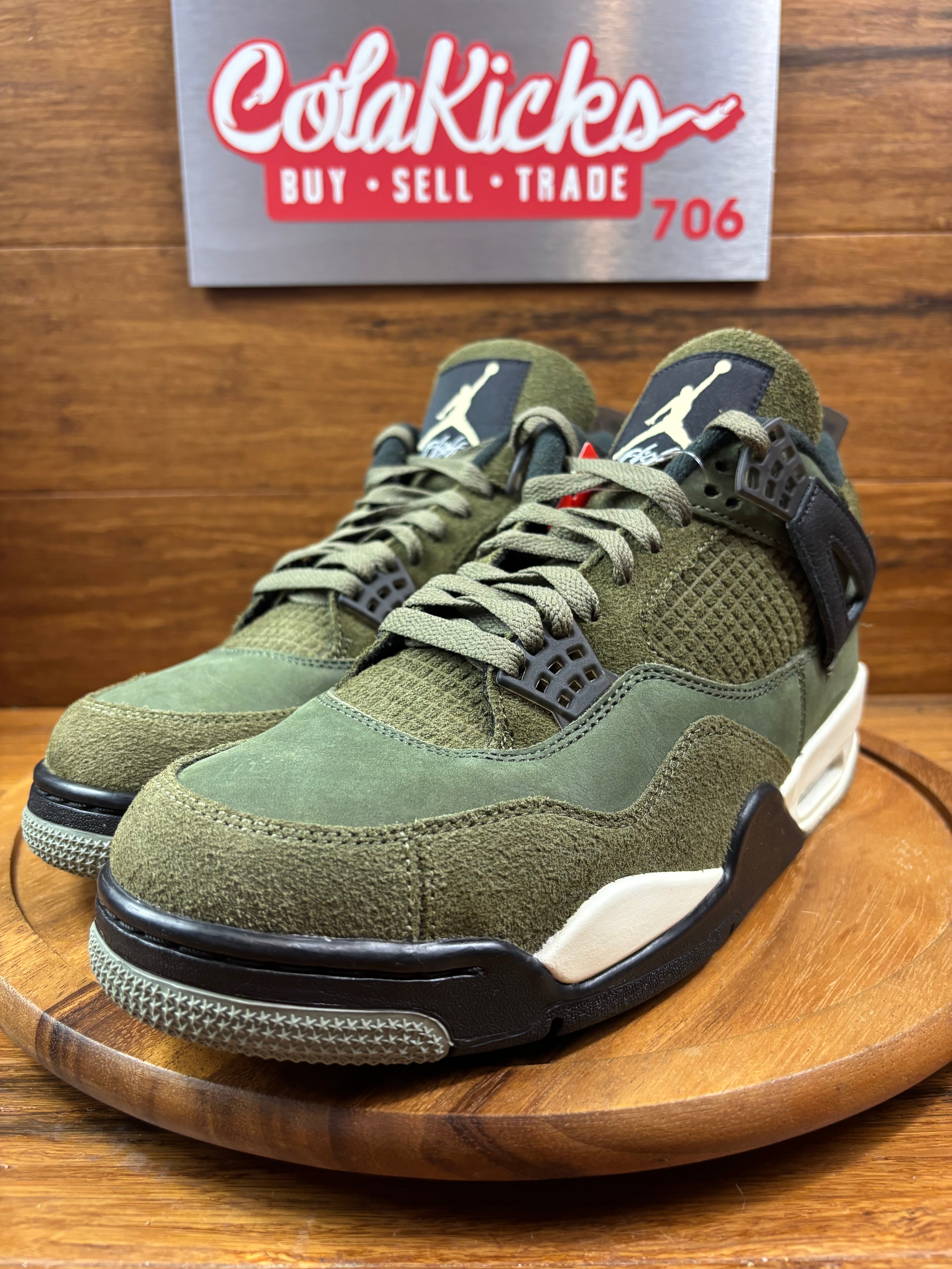 Jordan 4 Retro SE Craft Medium Olive
