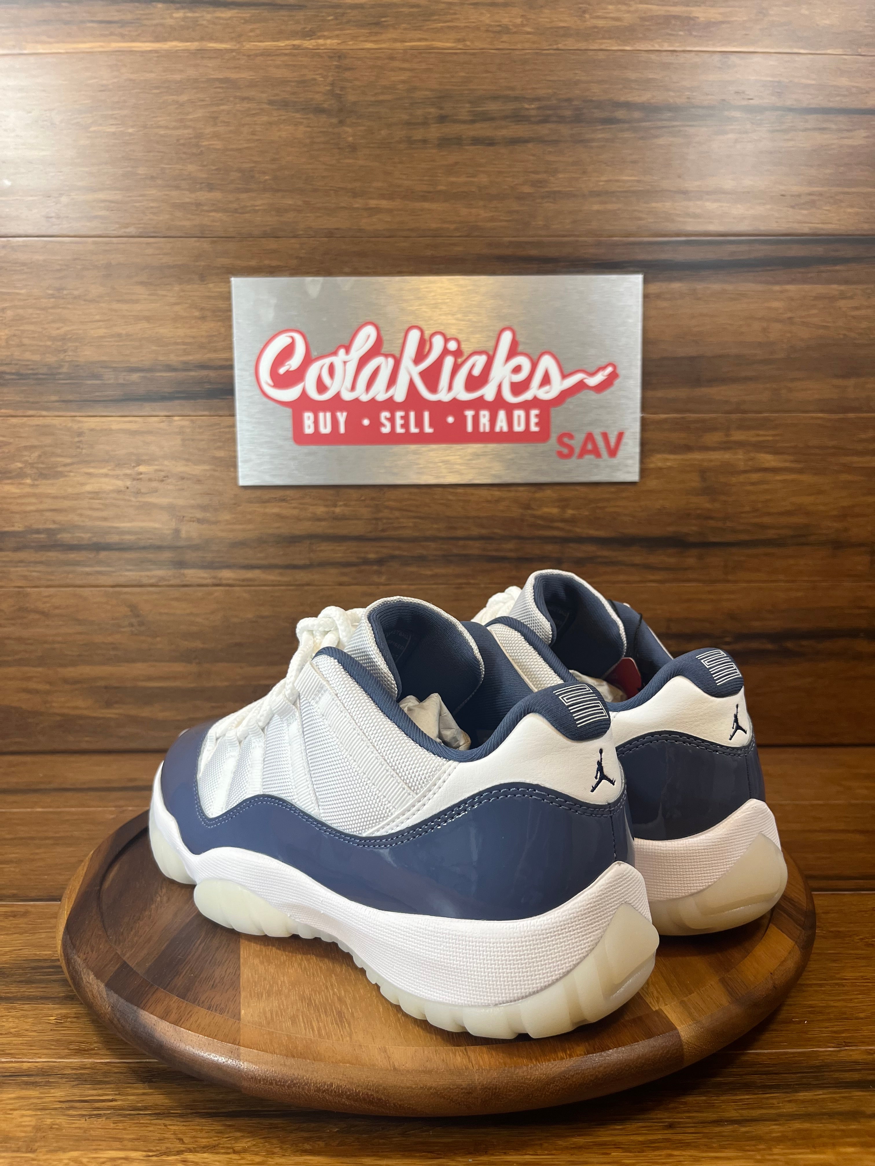 Jordan 11 Retro Low Diffused Blue