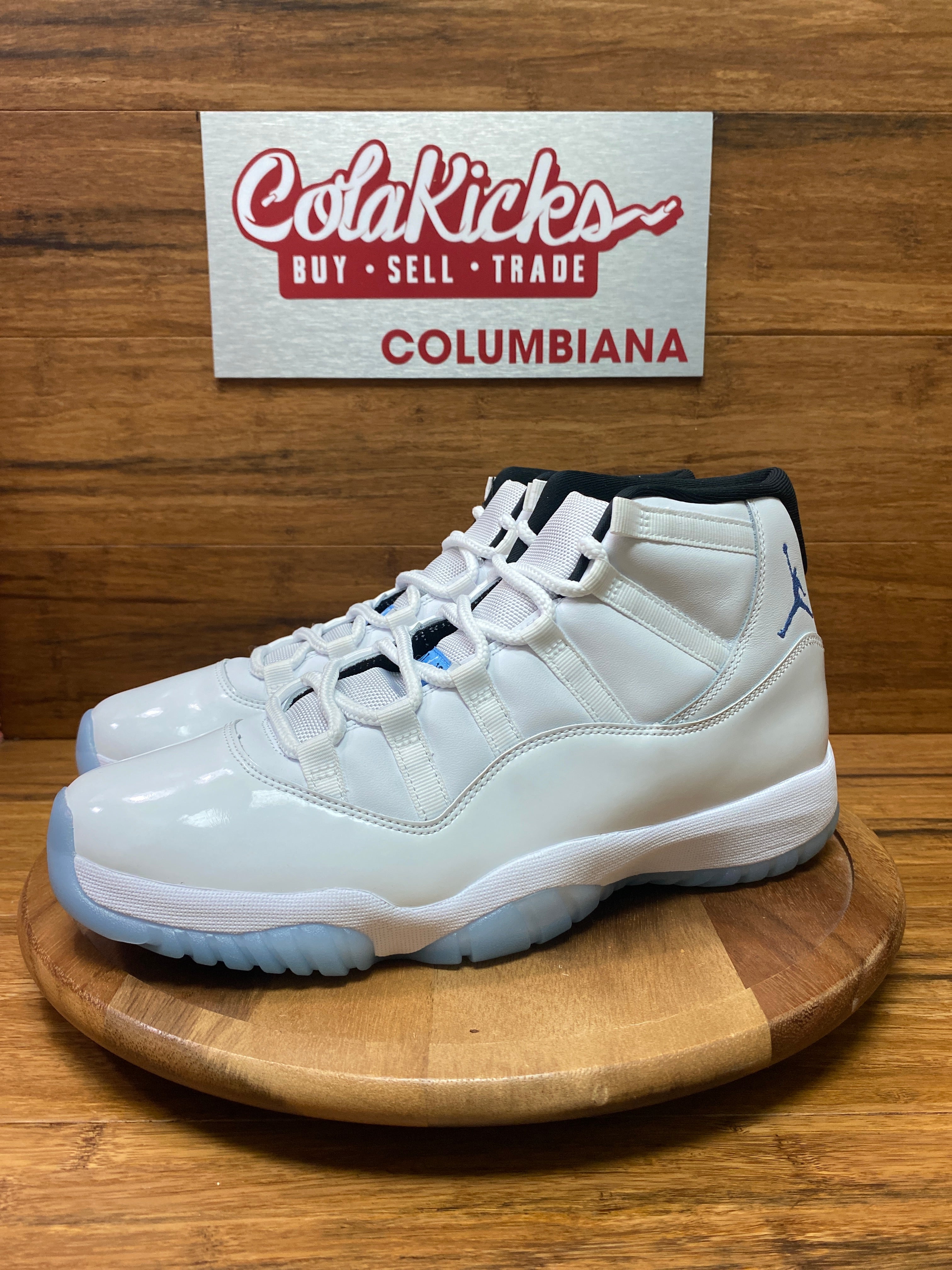 Jordan 11 Retro Legend Blue (2024)