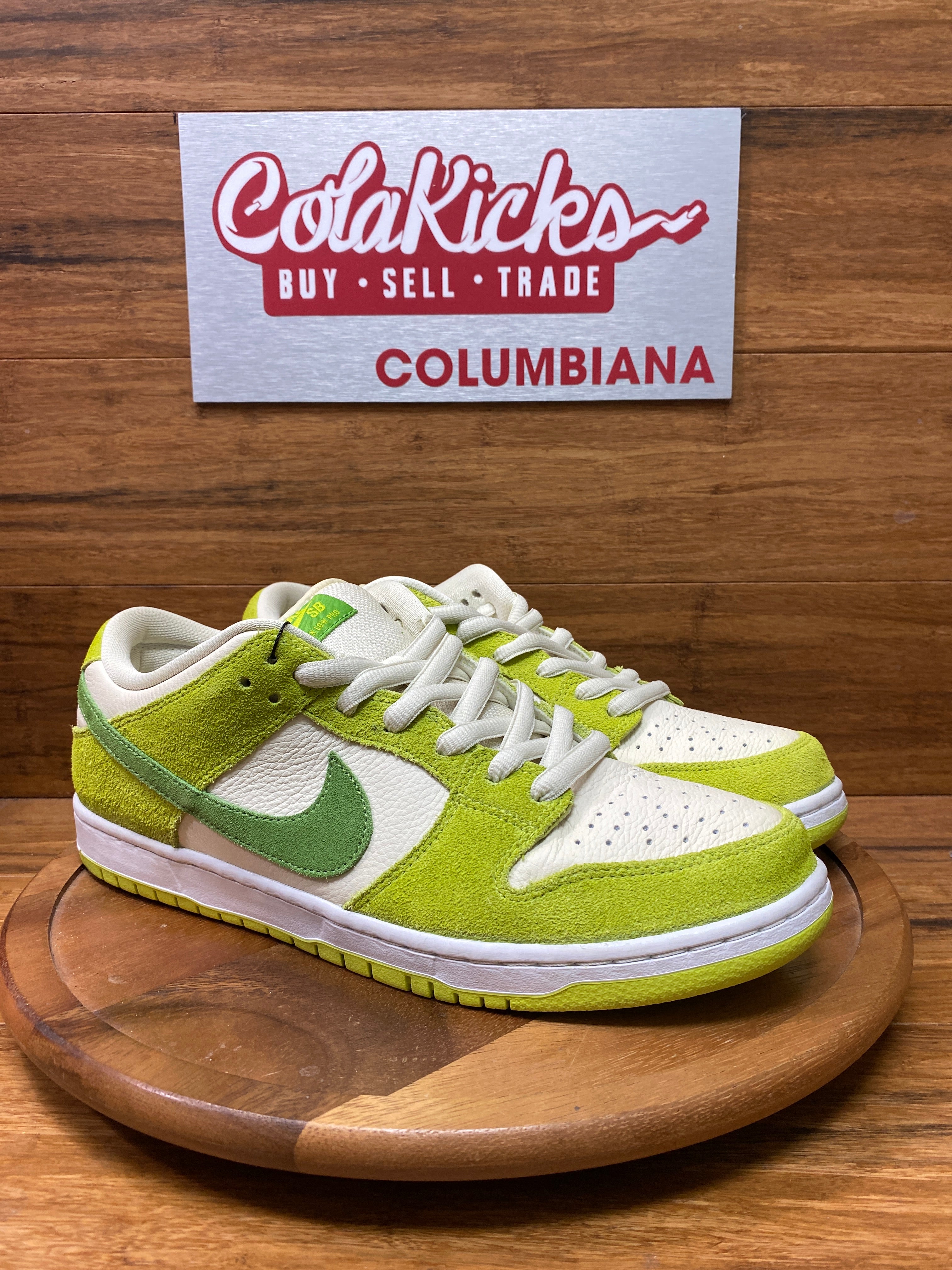 Nike SB Dunk Low Green Apple (Buetile Special Box)
