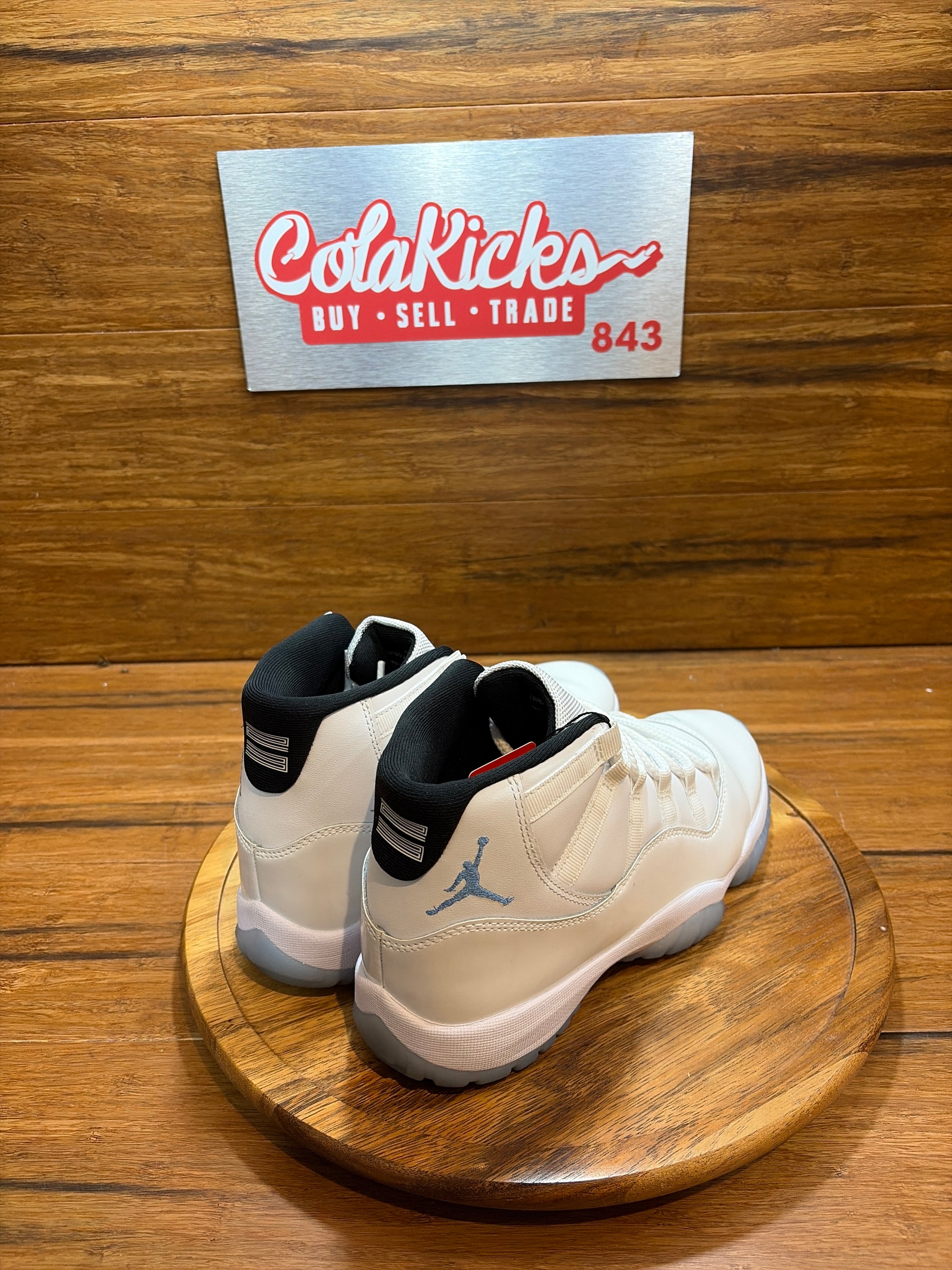 Jordan 11 Retro Legend Blue (2024)