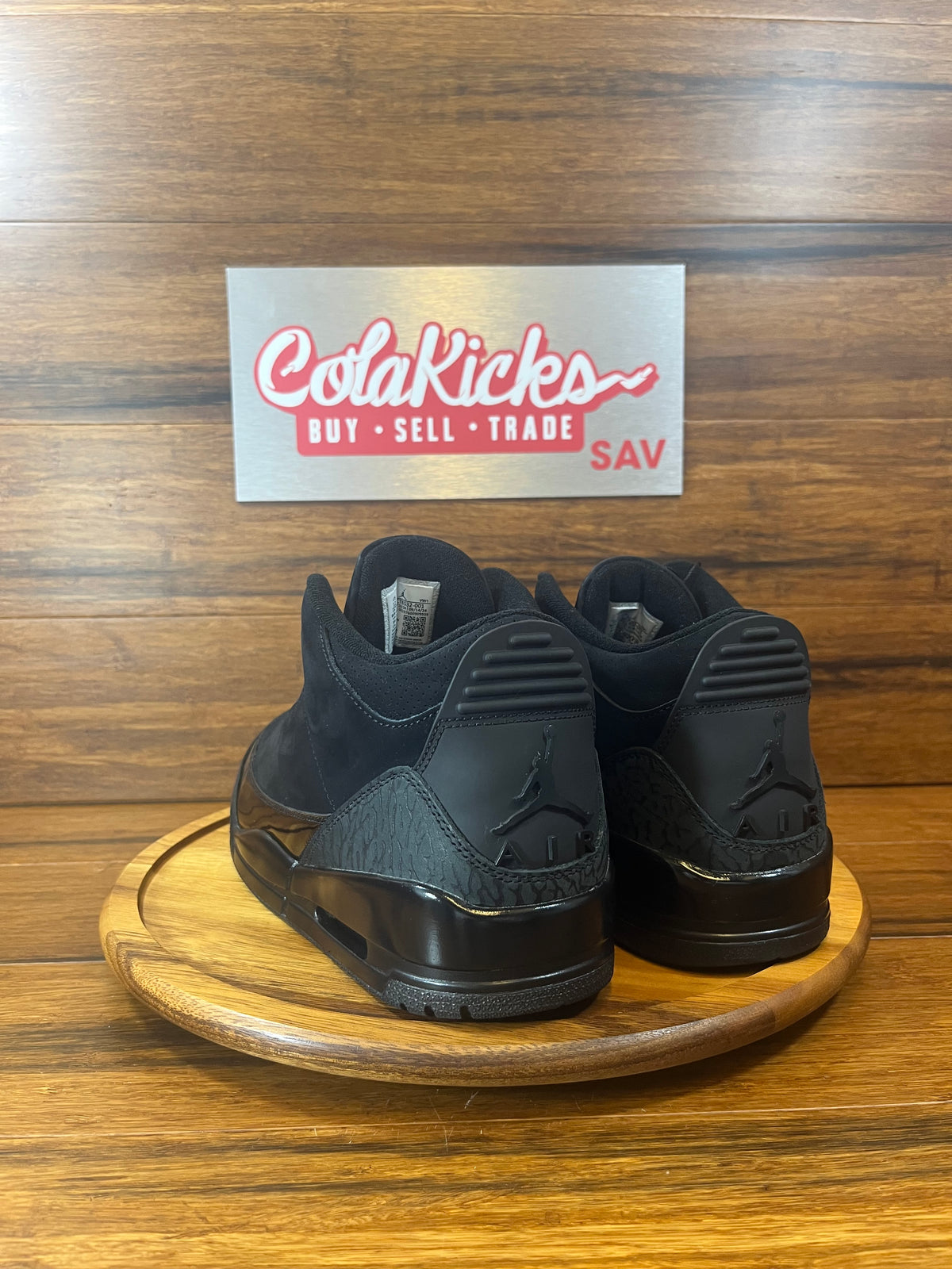 Jordan 3 Retro Black Cat (2025)