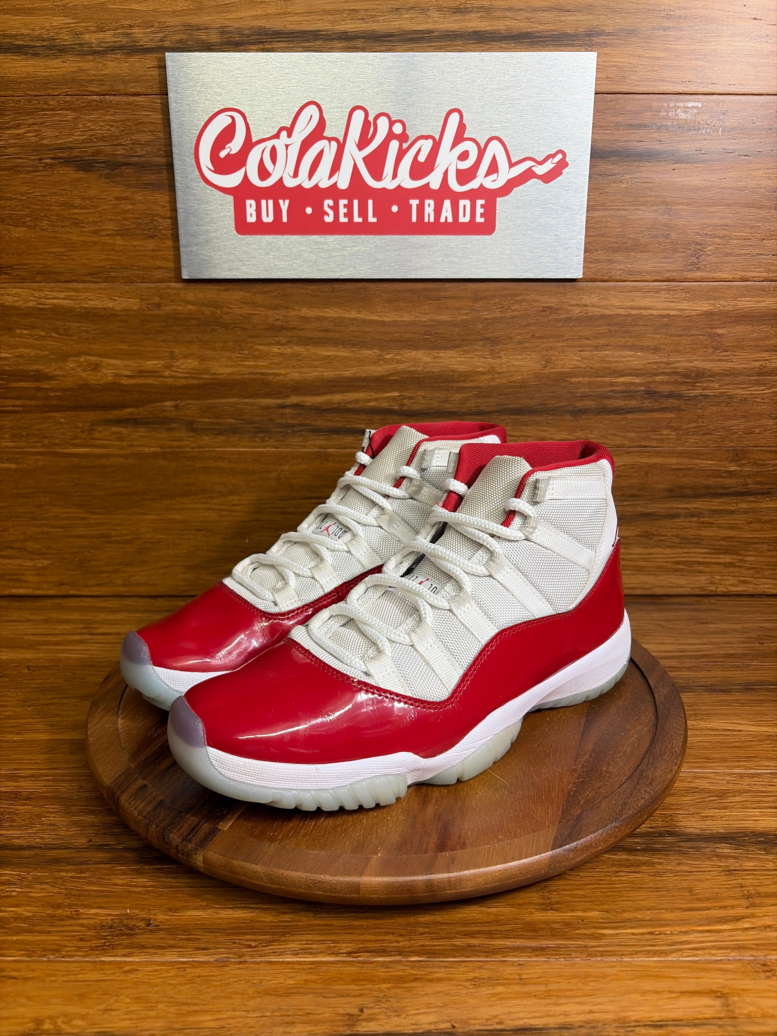 Jordan 11 Retro Cherry (2022)