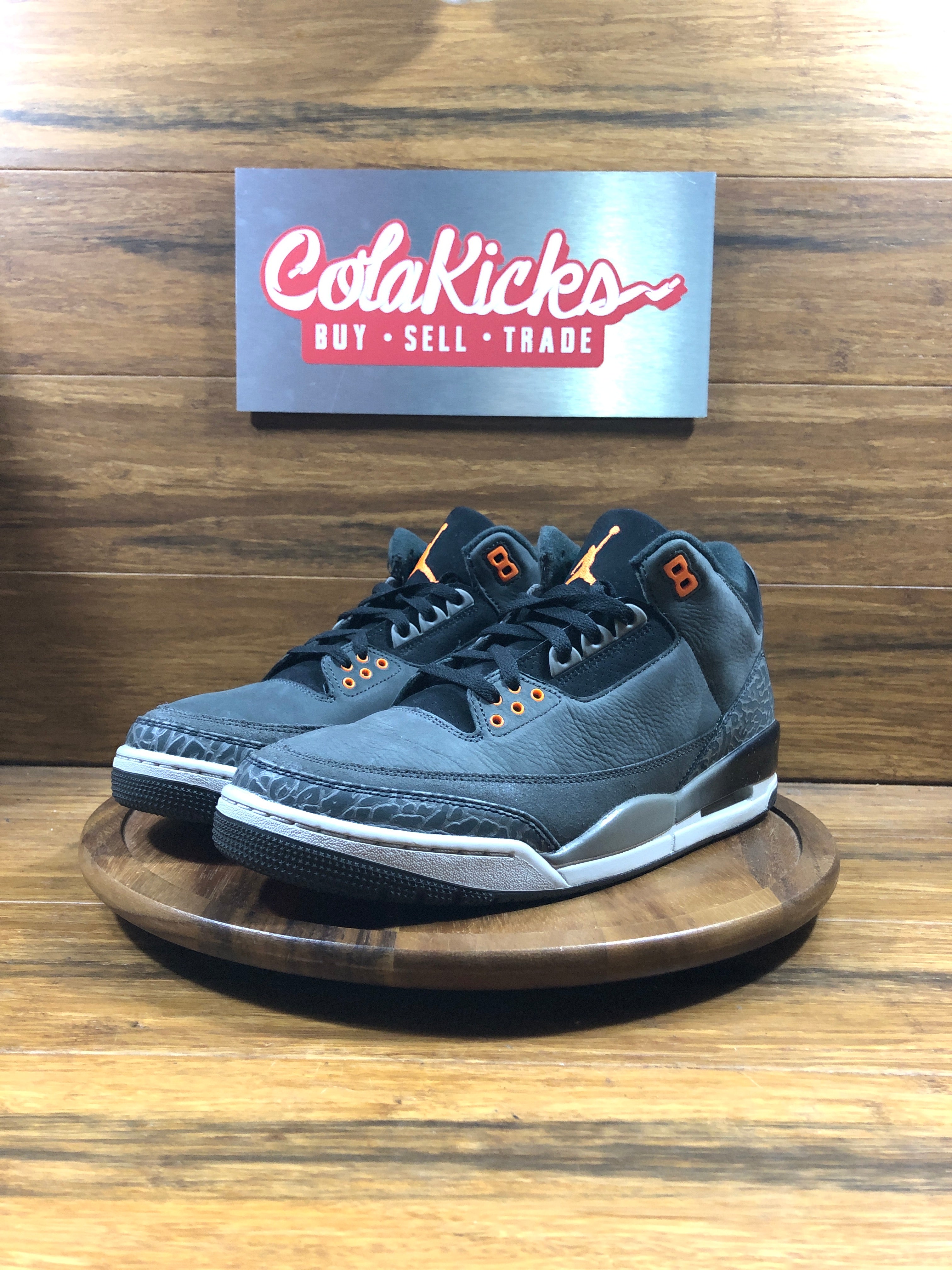 Jordan 3 Retro Fear Pack (2023)