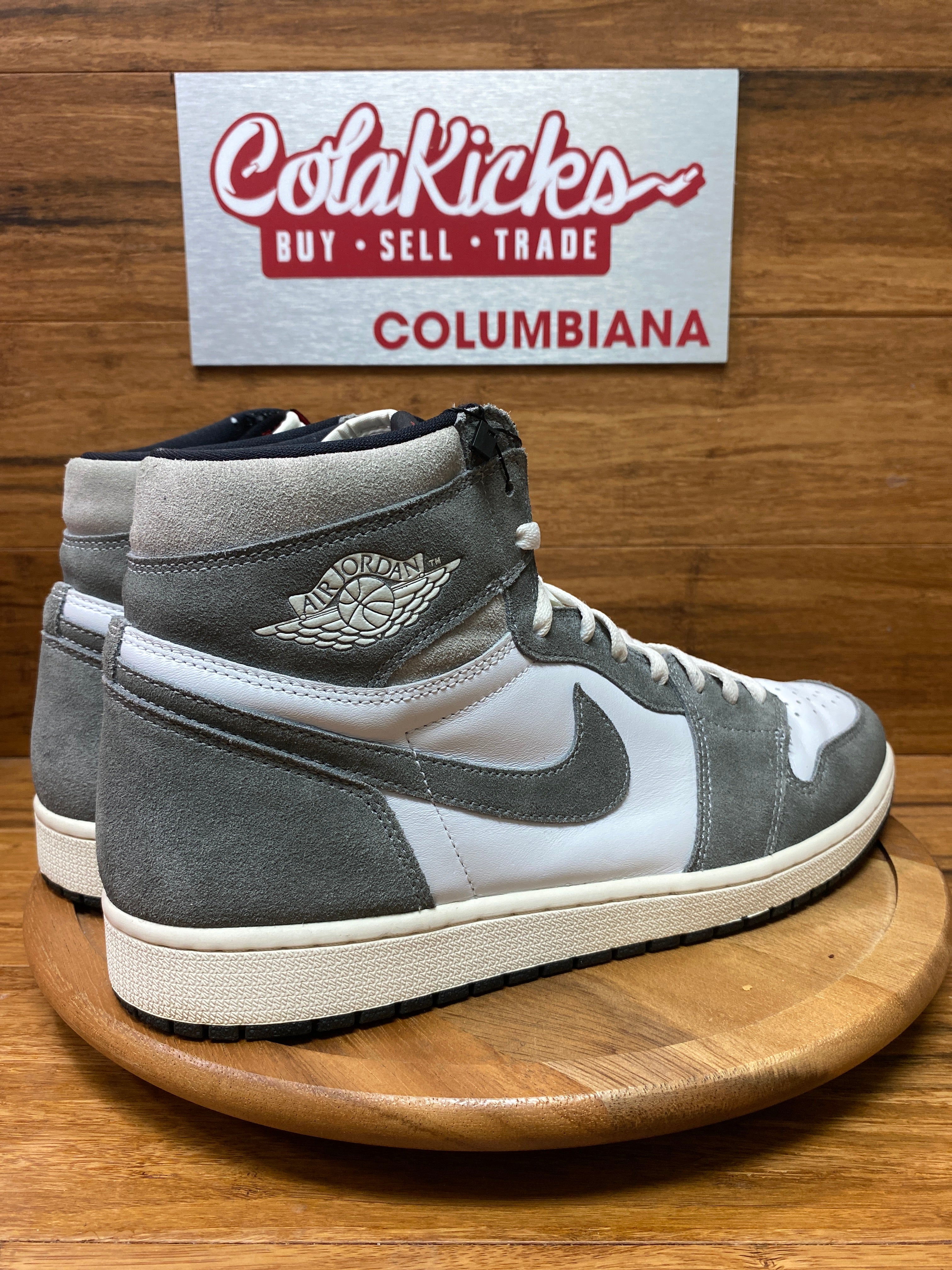 Jordan 1 Retro High OG Washed Black