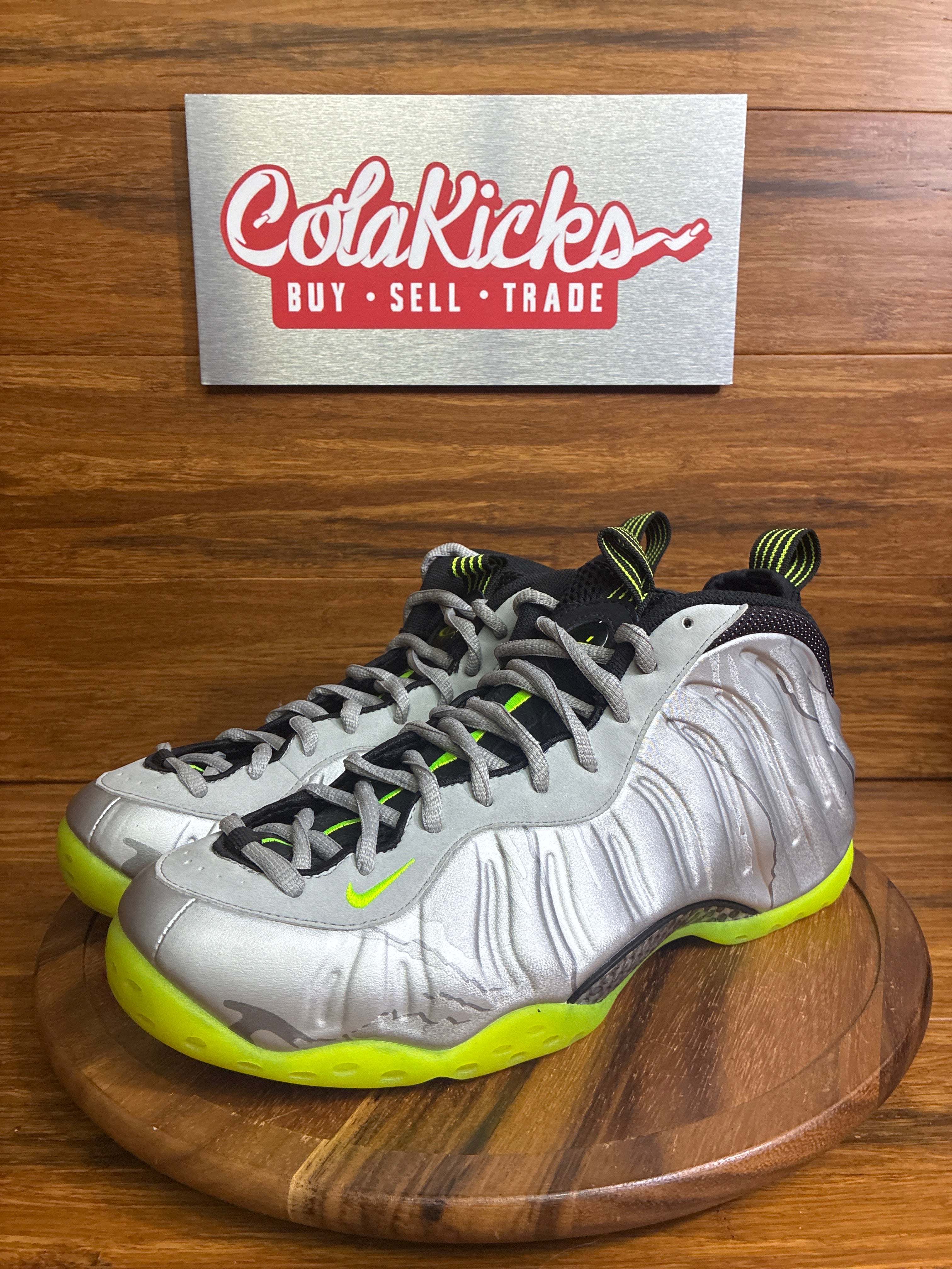 Nike Air Foamposite One Silver Volt Camo