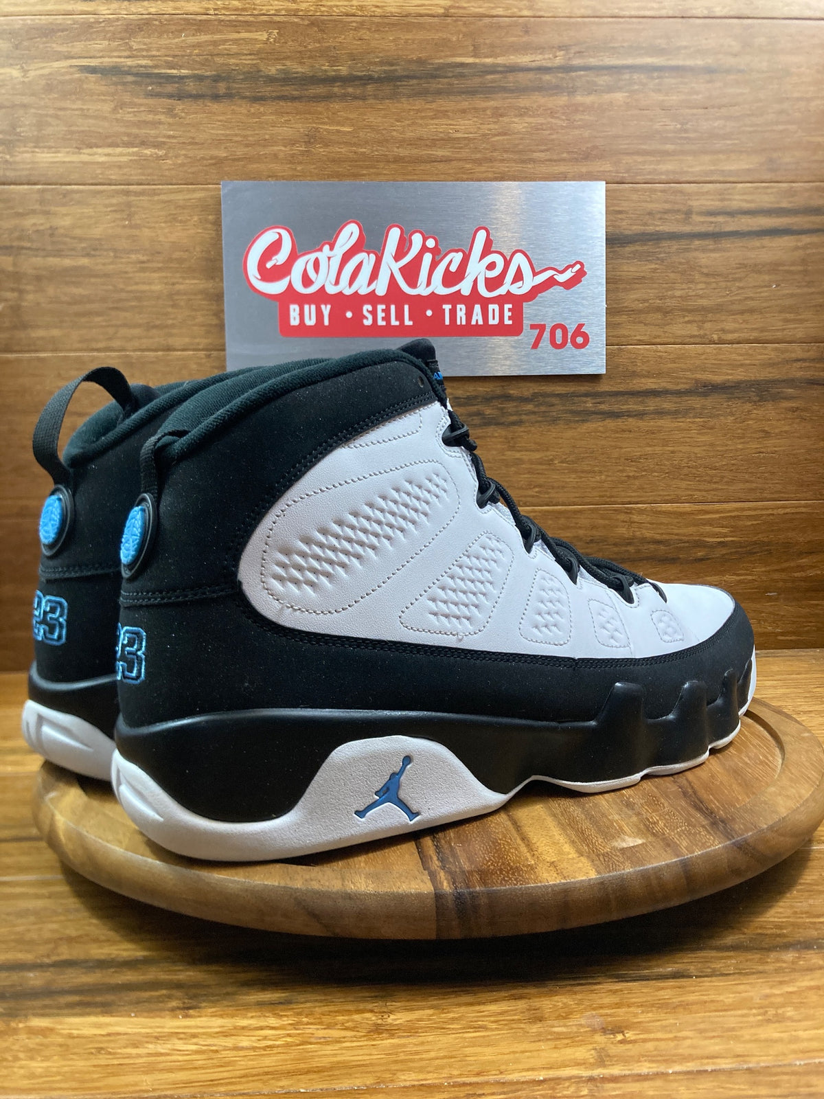 Jordan 9 Retro University Blue