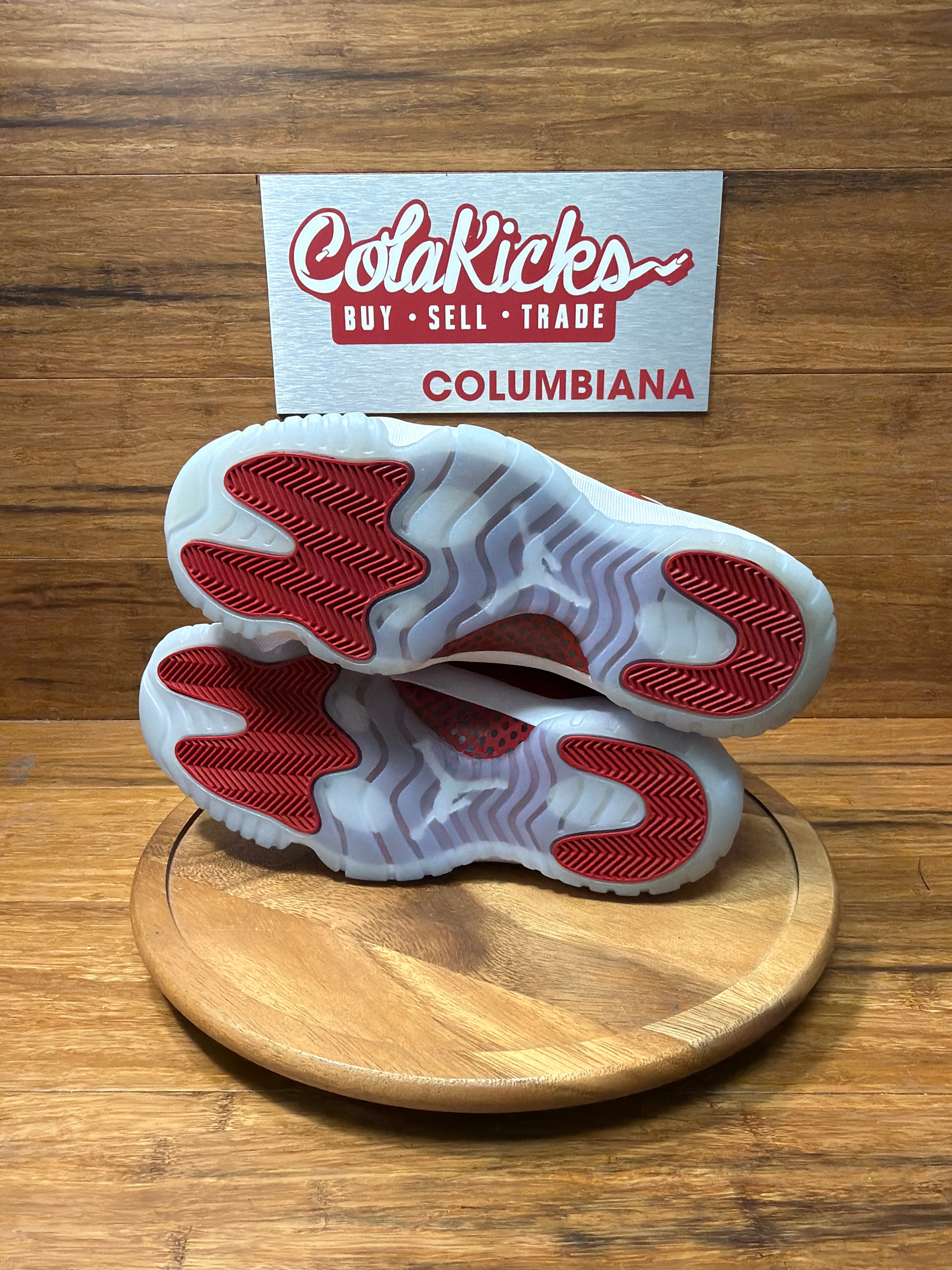 Jordan 11 Retro Cherry (2022)