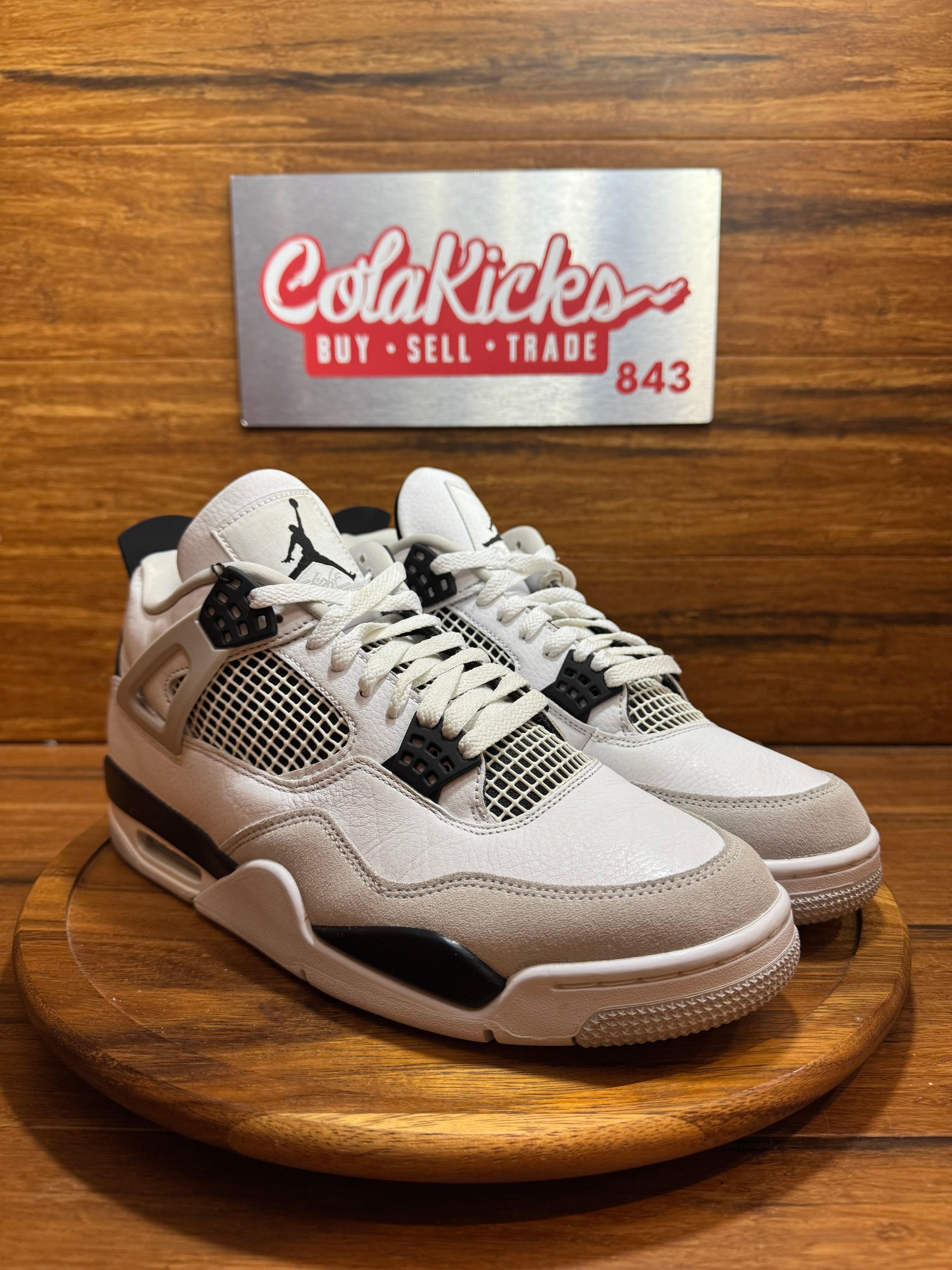 JORDAN 4 RETRO MILITARY BLACK