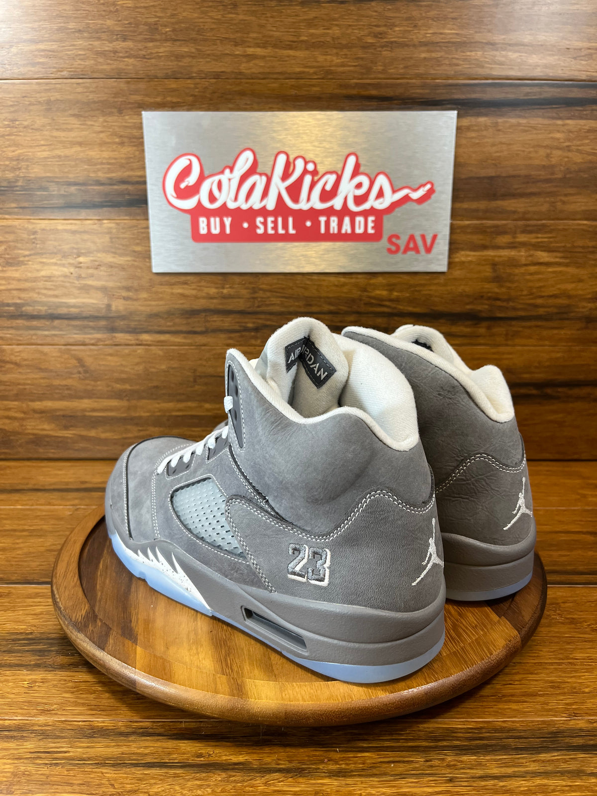 Jordan 5 Retro Wolf Grey (2026)