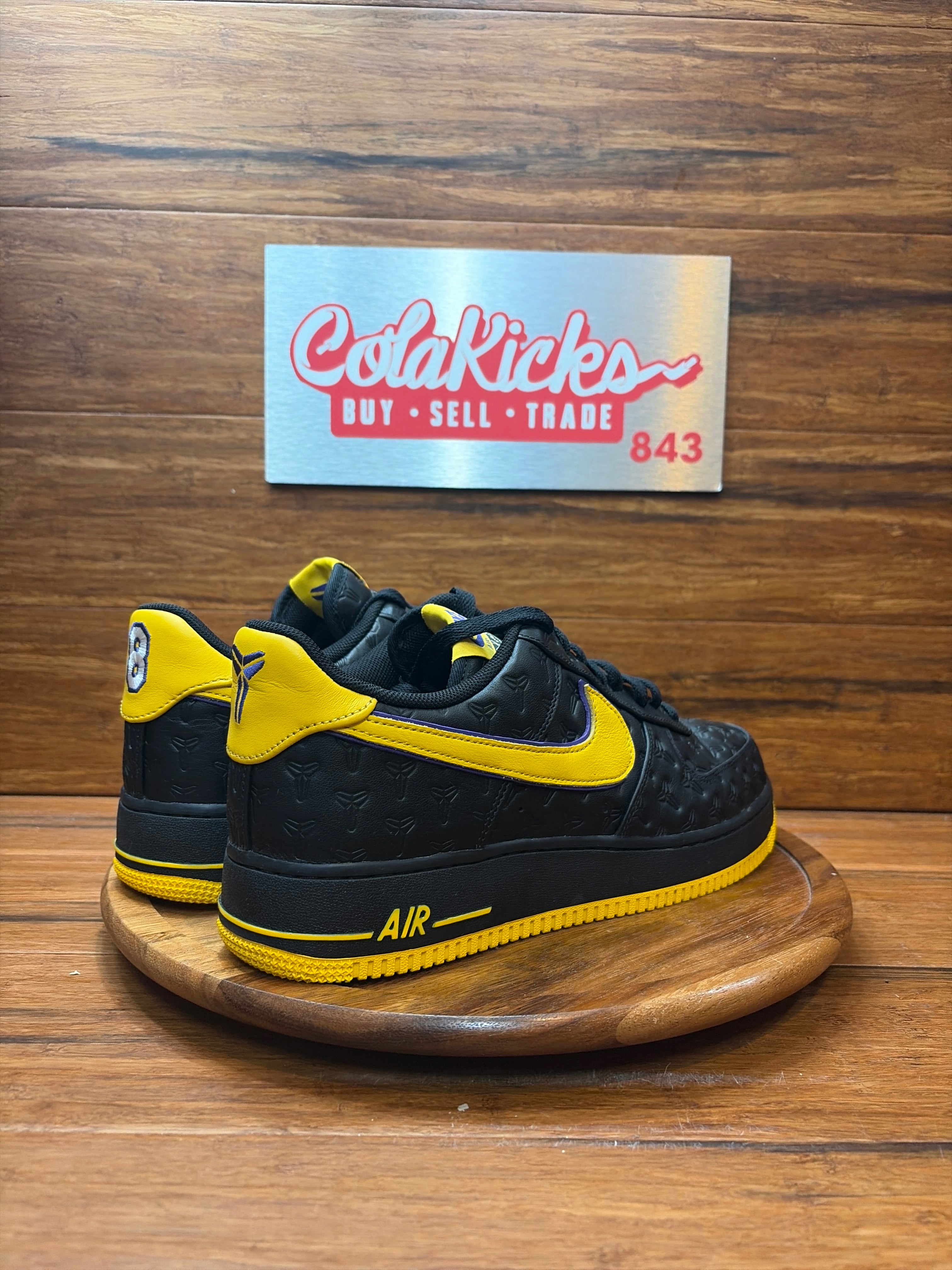 Nike Air Force 1 Low Kobe Bryant Lakers Away (Numbered Edition of 8000)