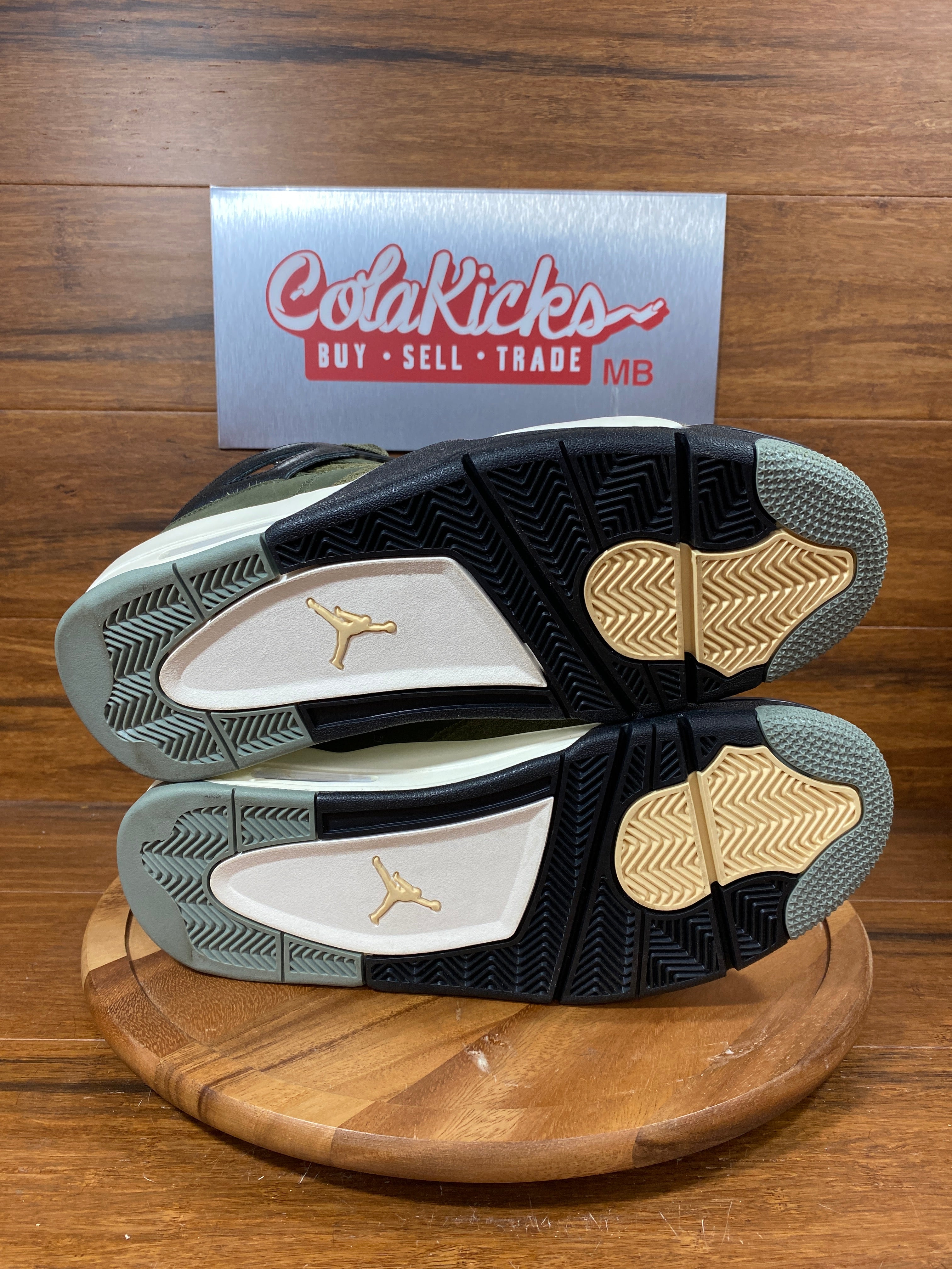 Jordan 4 Retro SE Craft Medium Olive