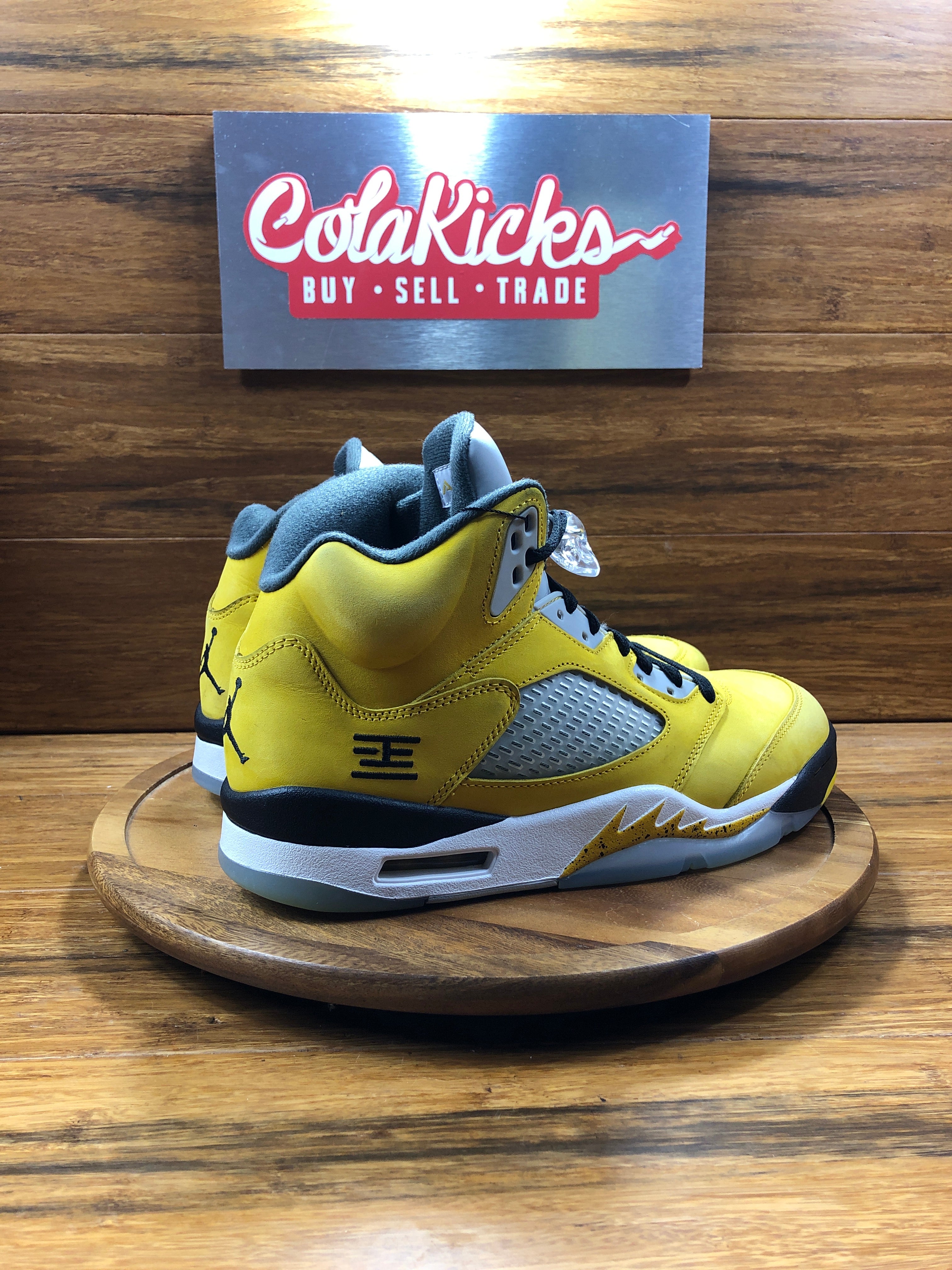 Jordan 5 Retro Tokyo T23 (2025)