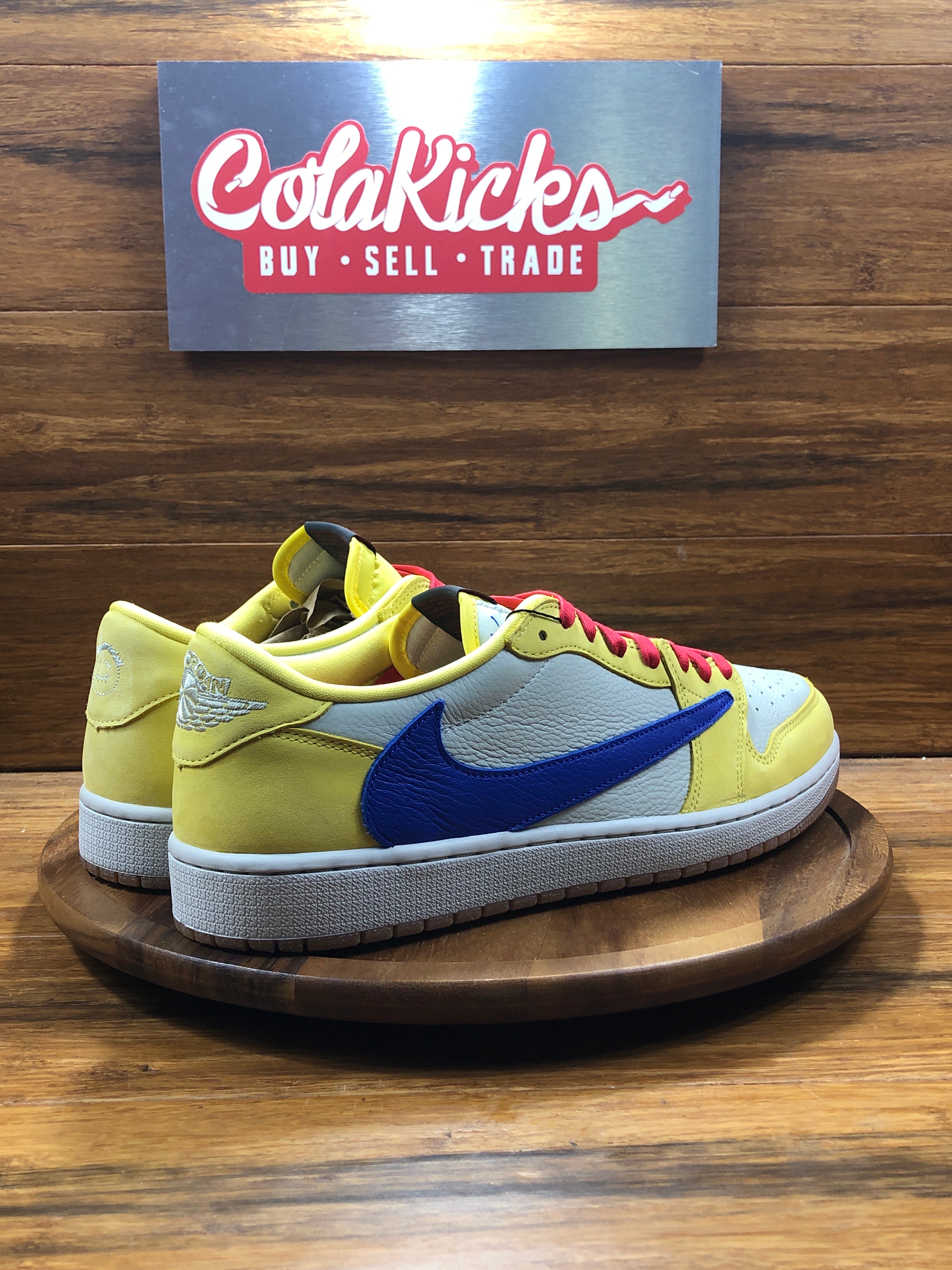 Jordan 1 Retro Low OG SP Travis Scott Canary (Women's)