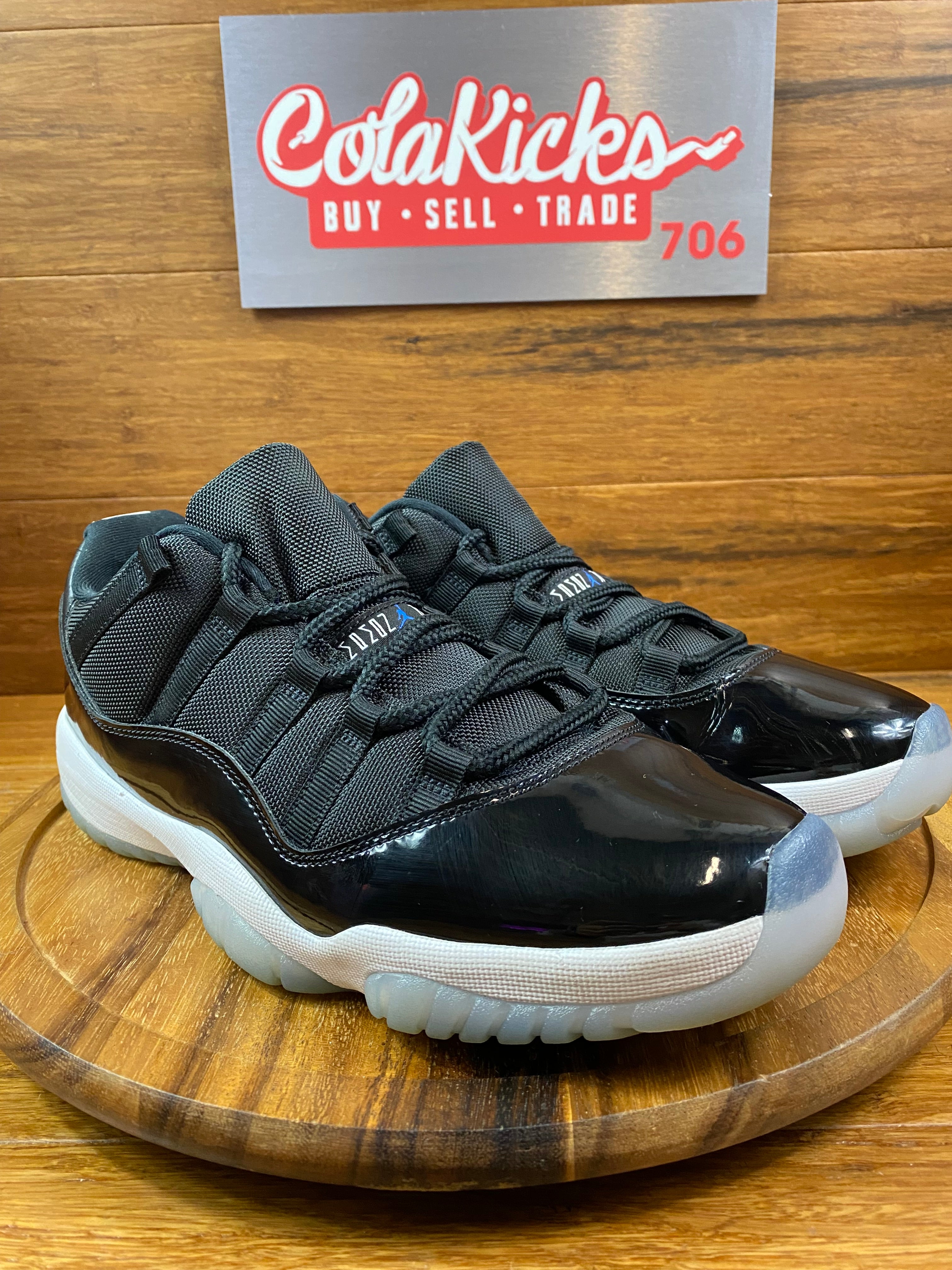 Jordan 11 Retro Low Space Jam