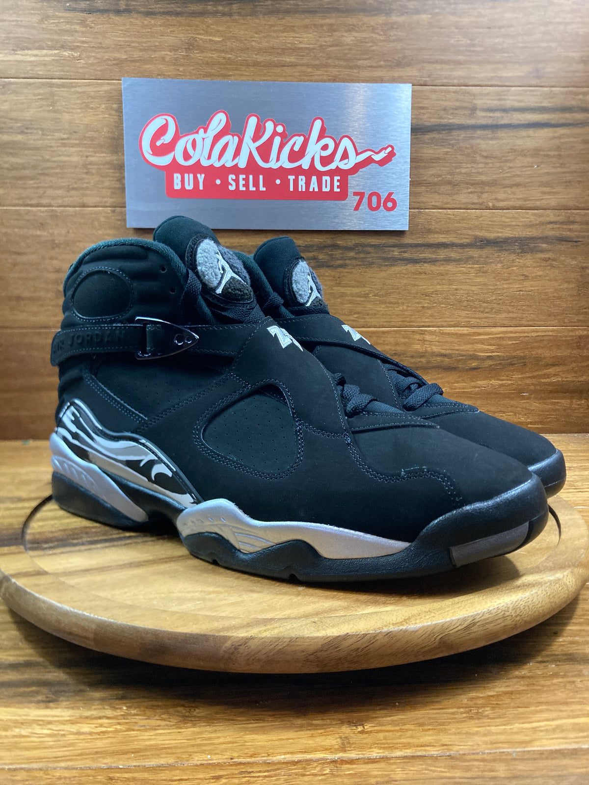 Jordan 8 Retro Chrome (2026)