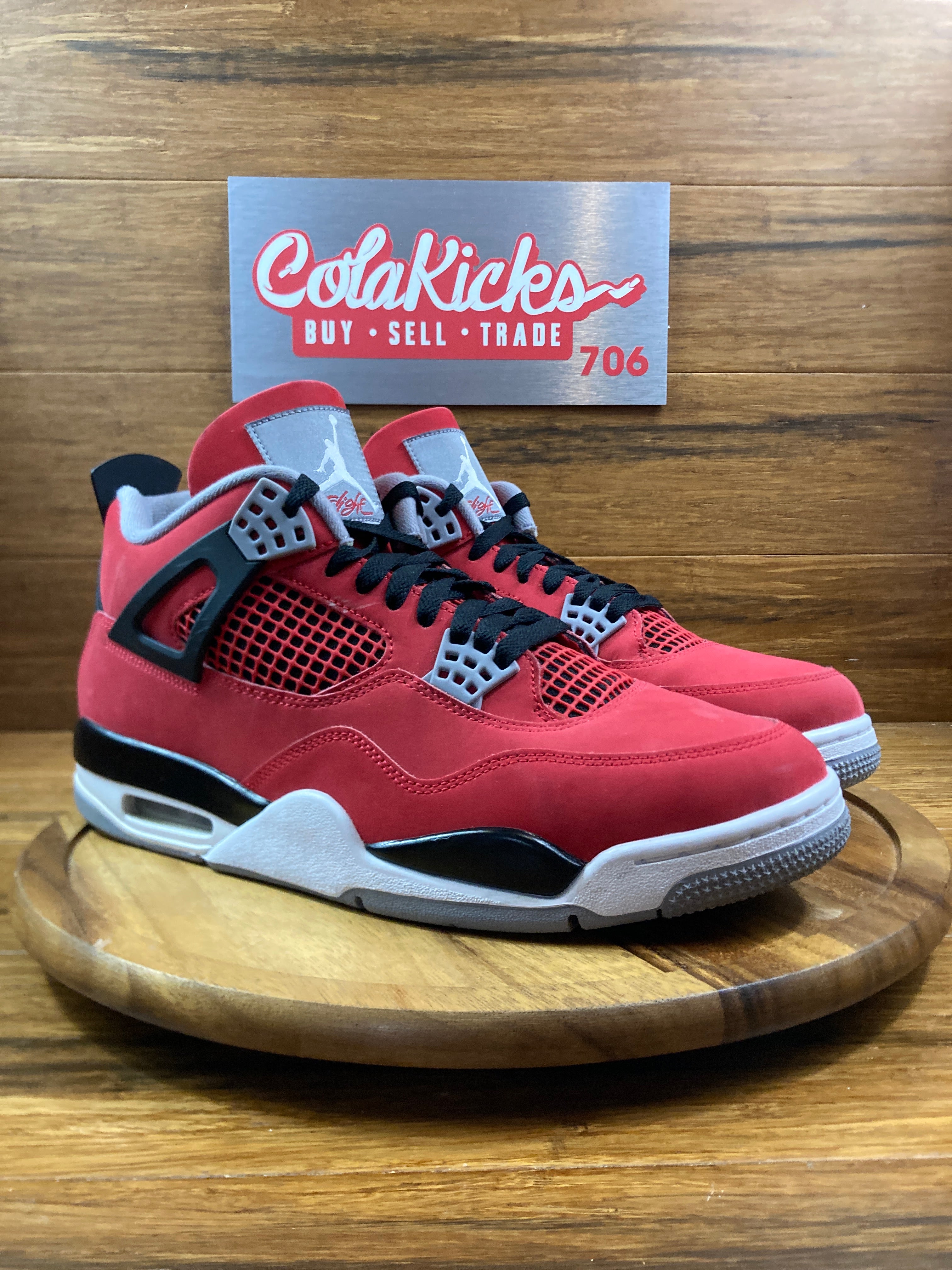 Jordan 4 Retro Toro Bravo (2026)