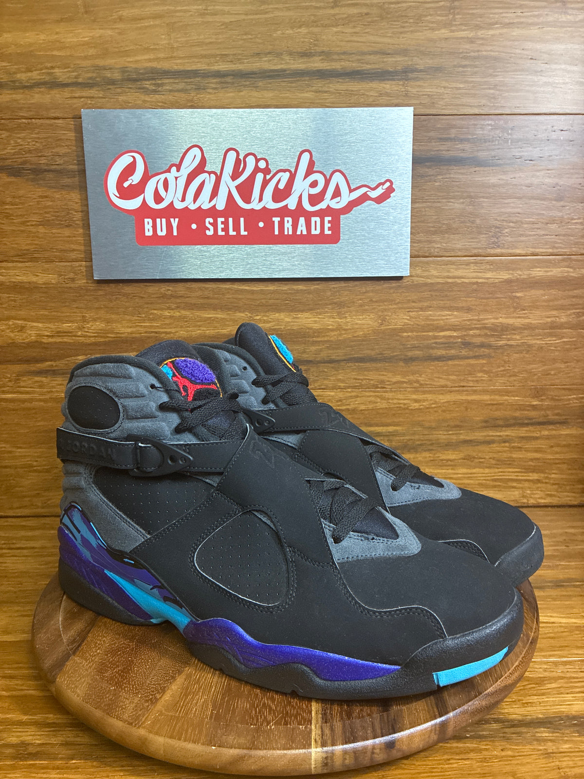 Jordan 8 Retro Aqua (2015)