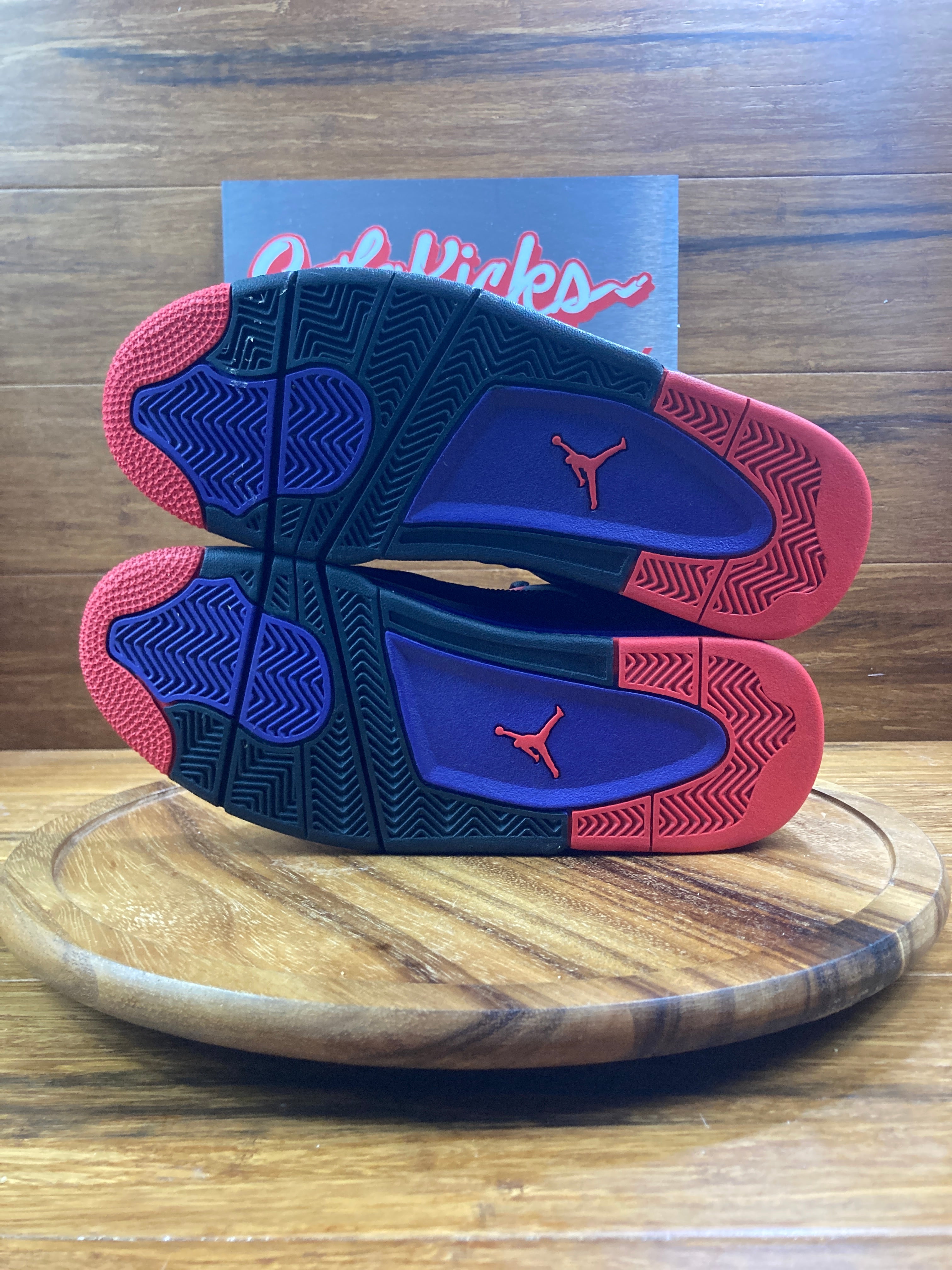 Jordan 4 Retro Raptors Drake OVO (2019)