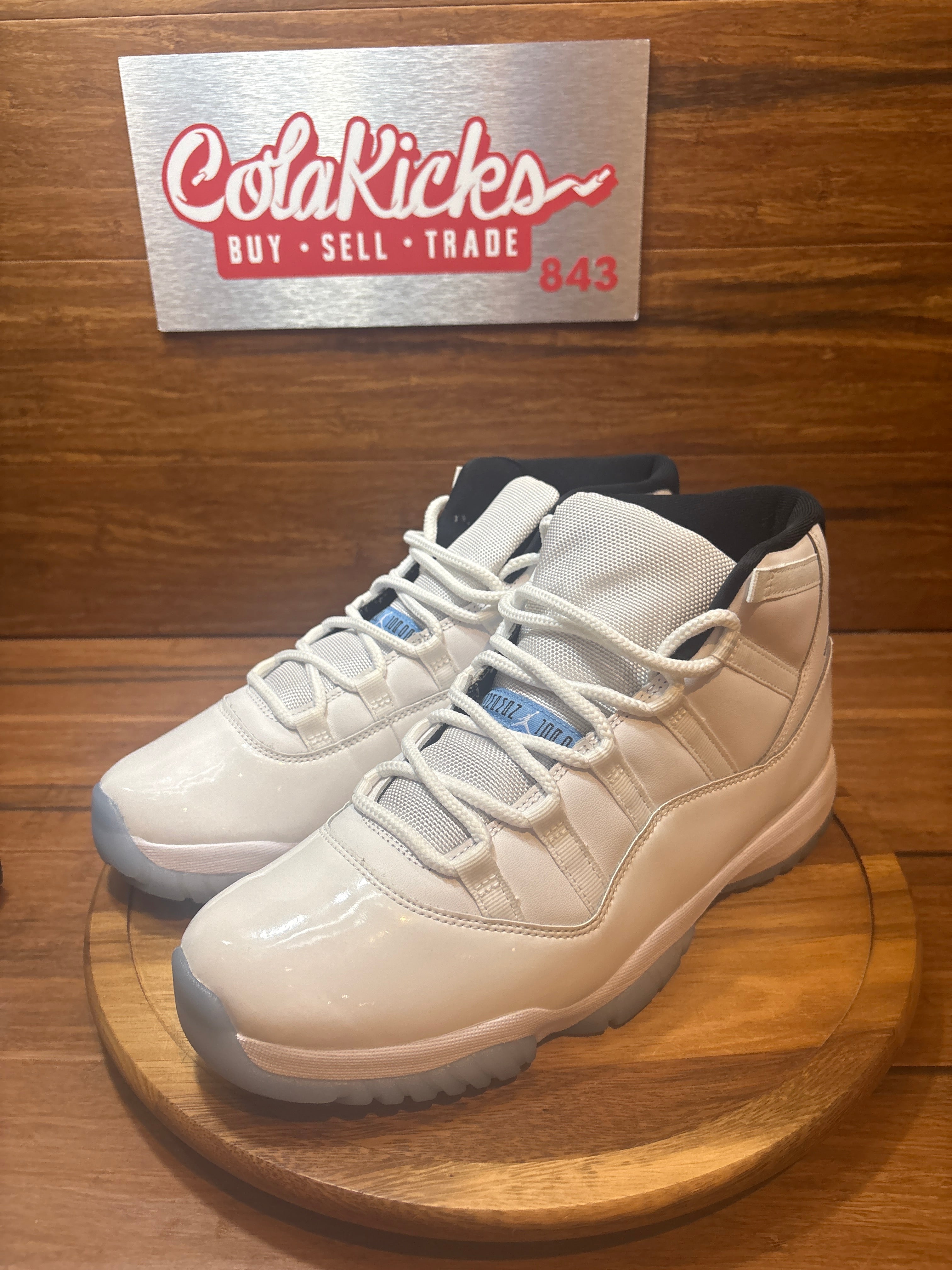 Jordan 11 Retro Legend Blue (2024)