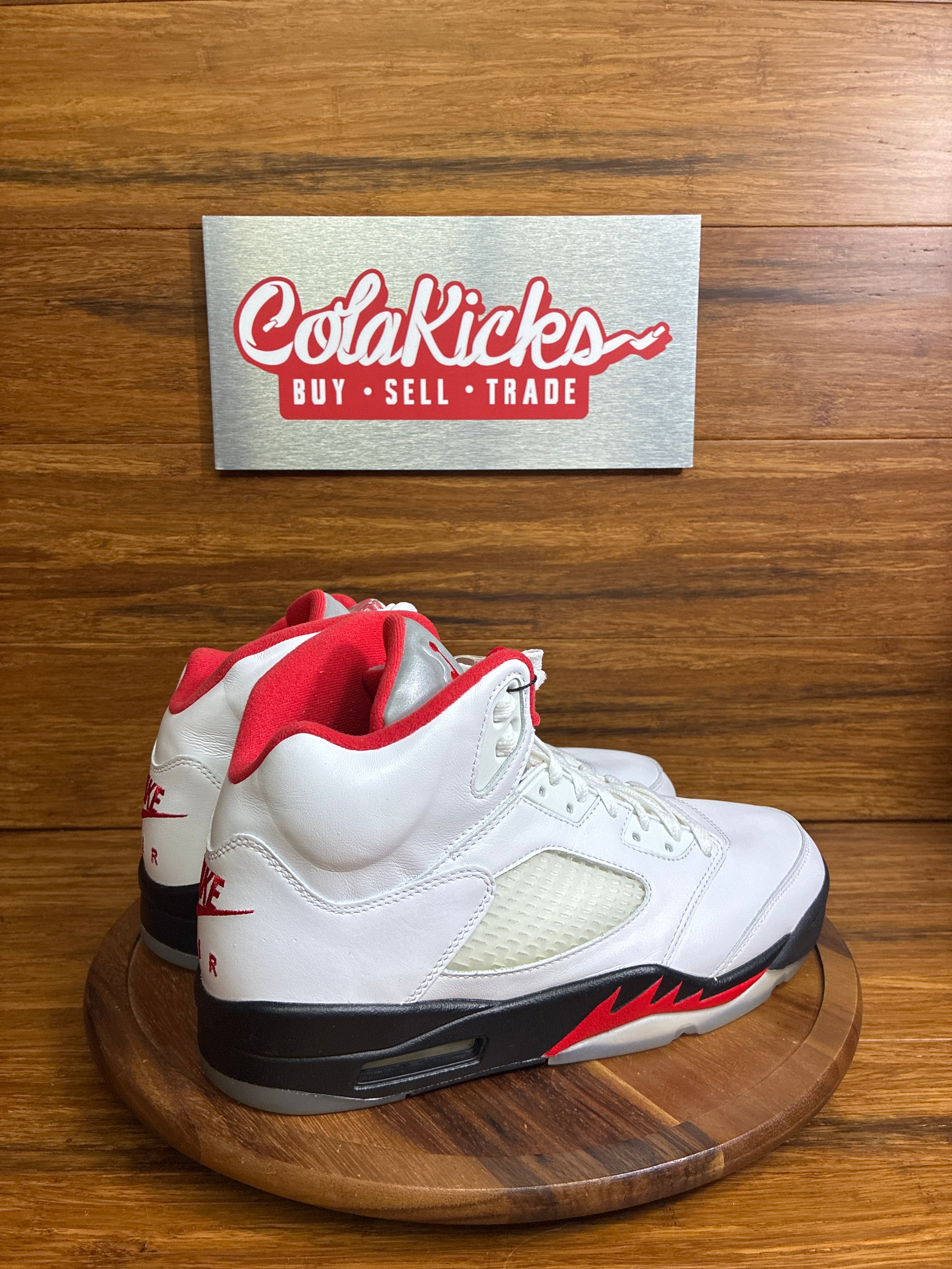 Jordan 5 Retro Fire Red Silver Tongue (2020)