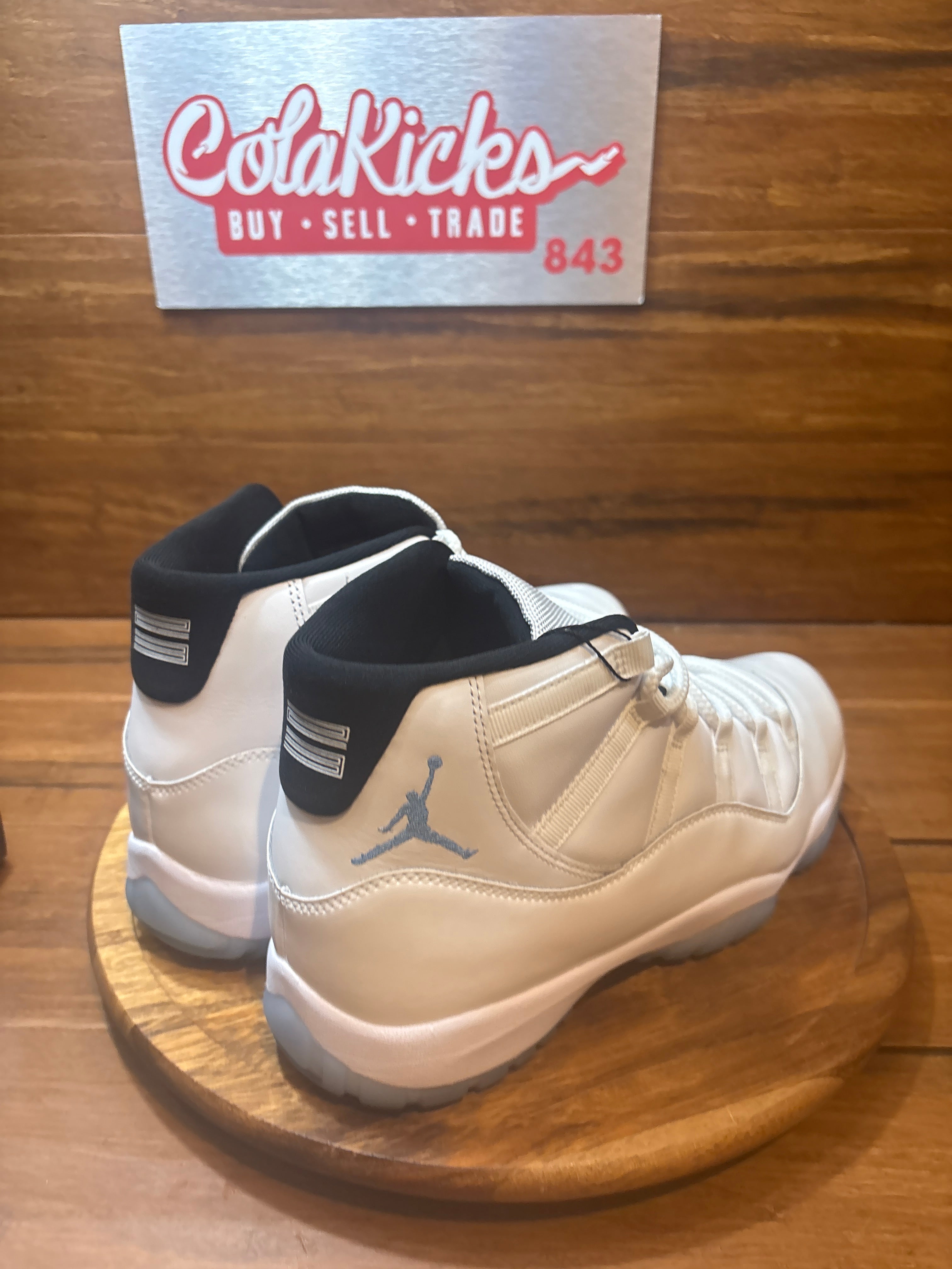 Jordan 11 Retro Legend Blue (2024)
