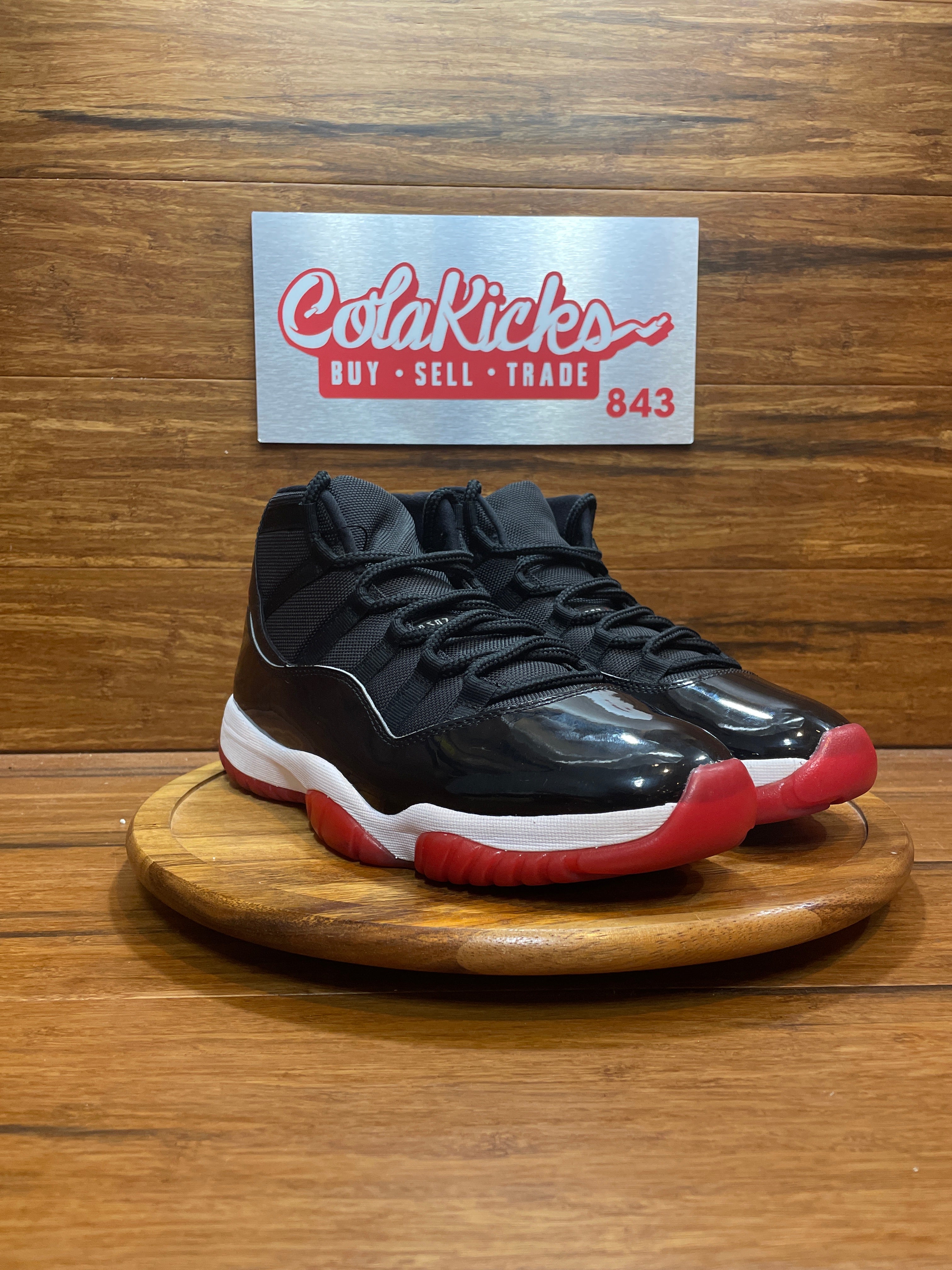 Jordan 11 Retro Playoffs Bred (2019)