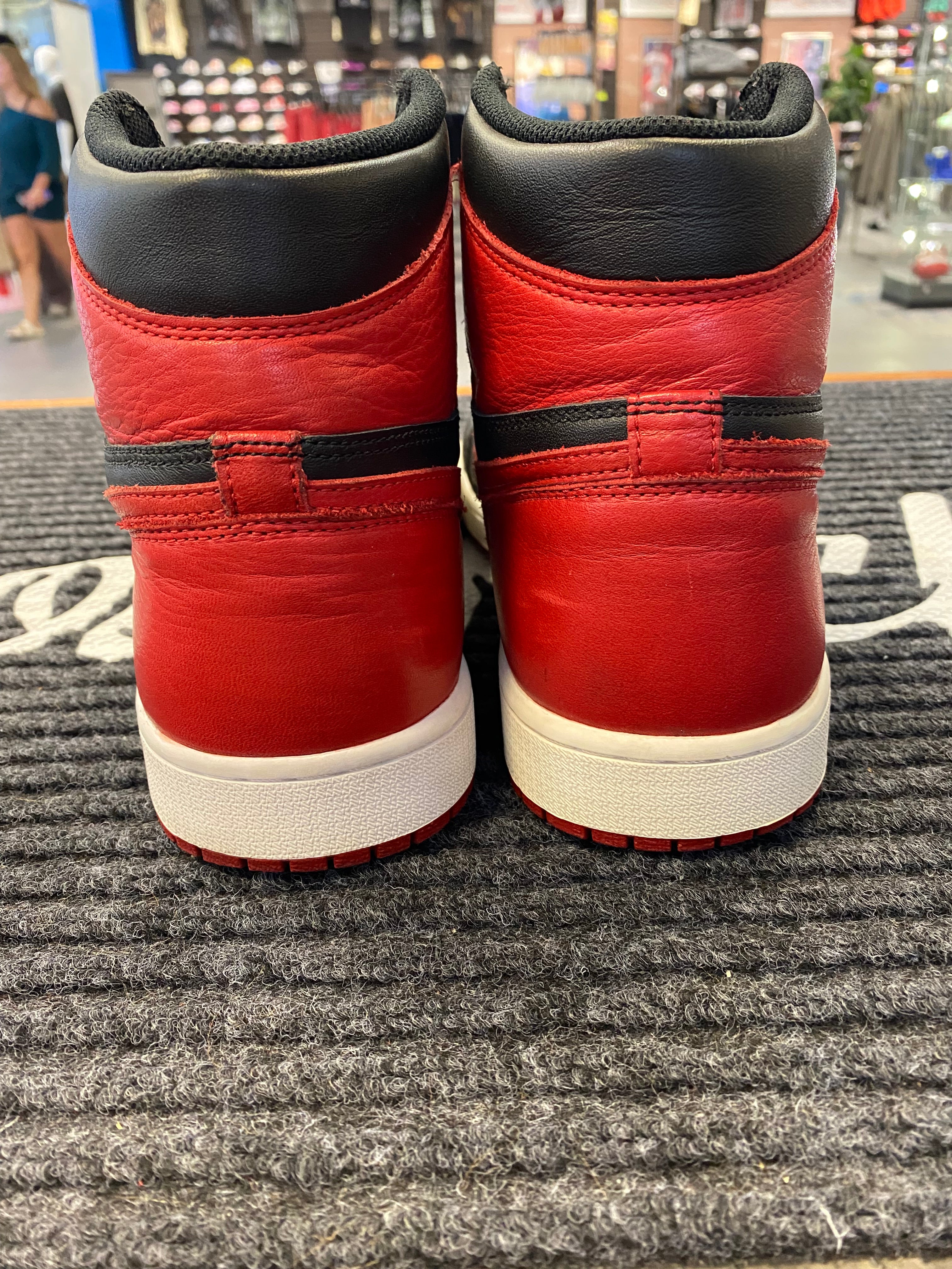 Jordan 1 Retro High Bred Banned (2016)