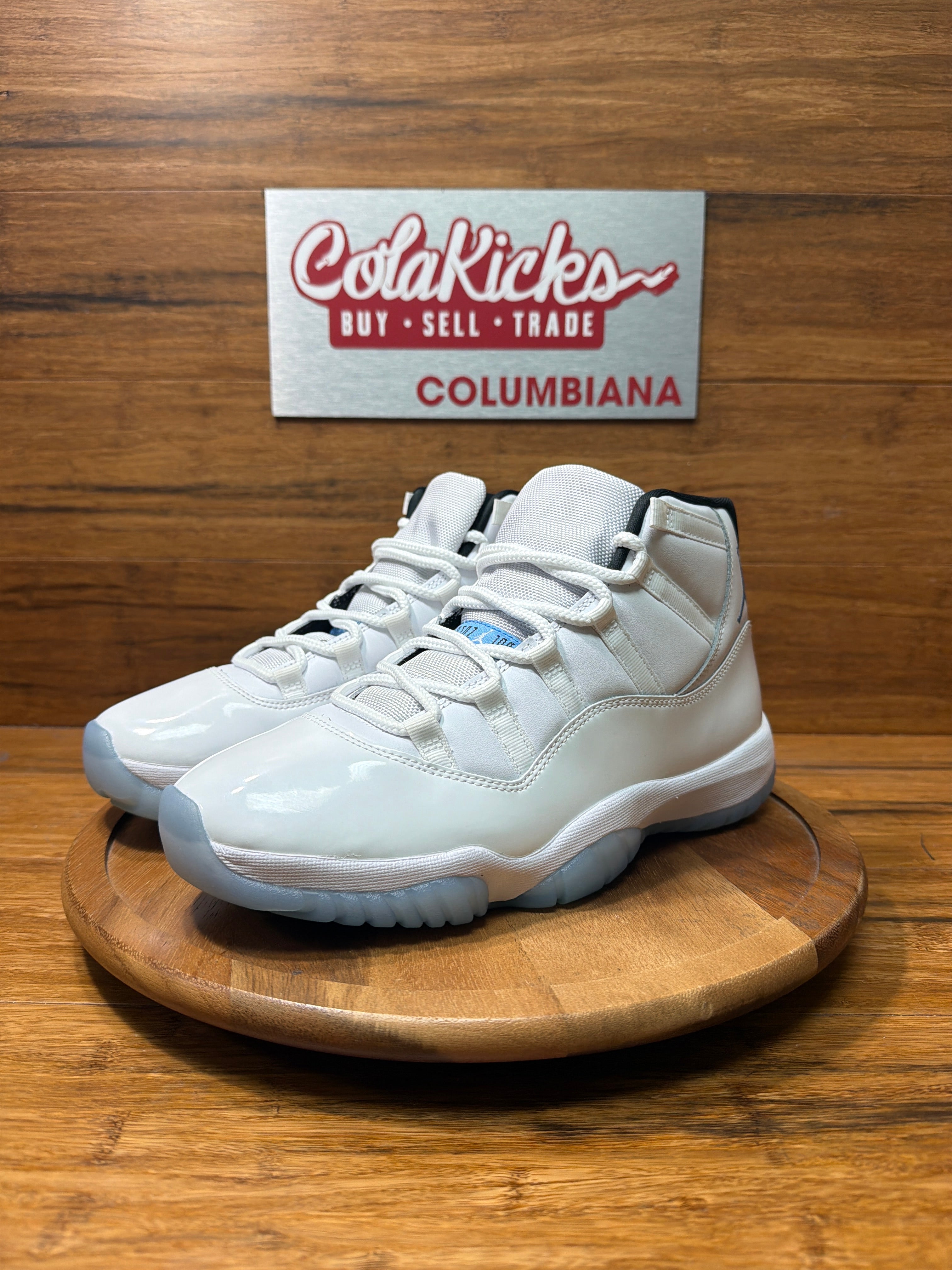 Jordan 11 Retro Legend Blue (2024)
