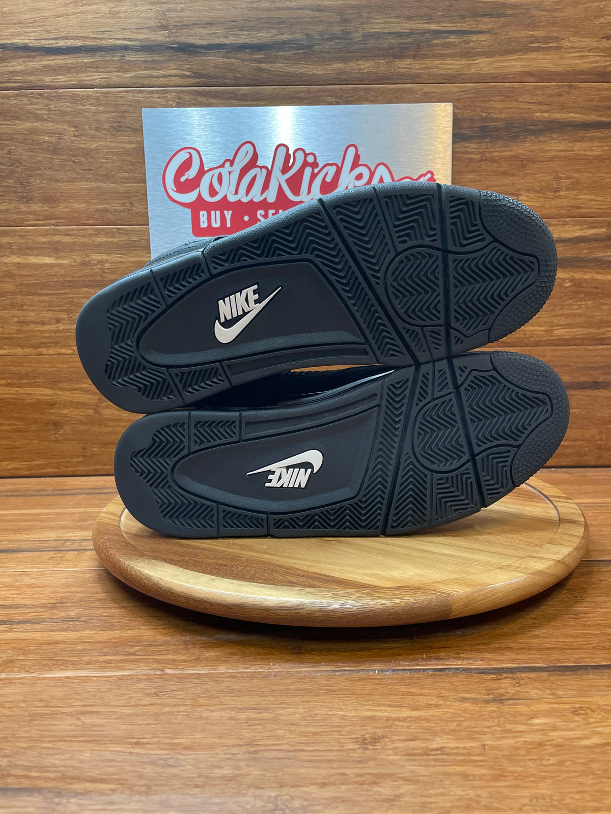 Jordan 4 Retro Black Cat (2025)