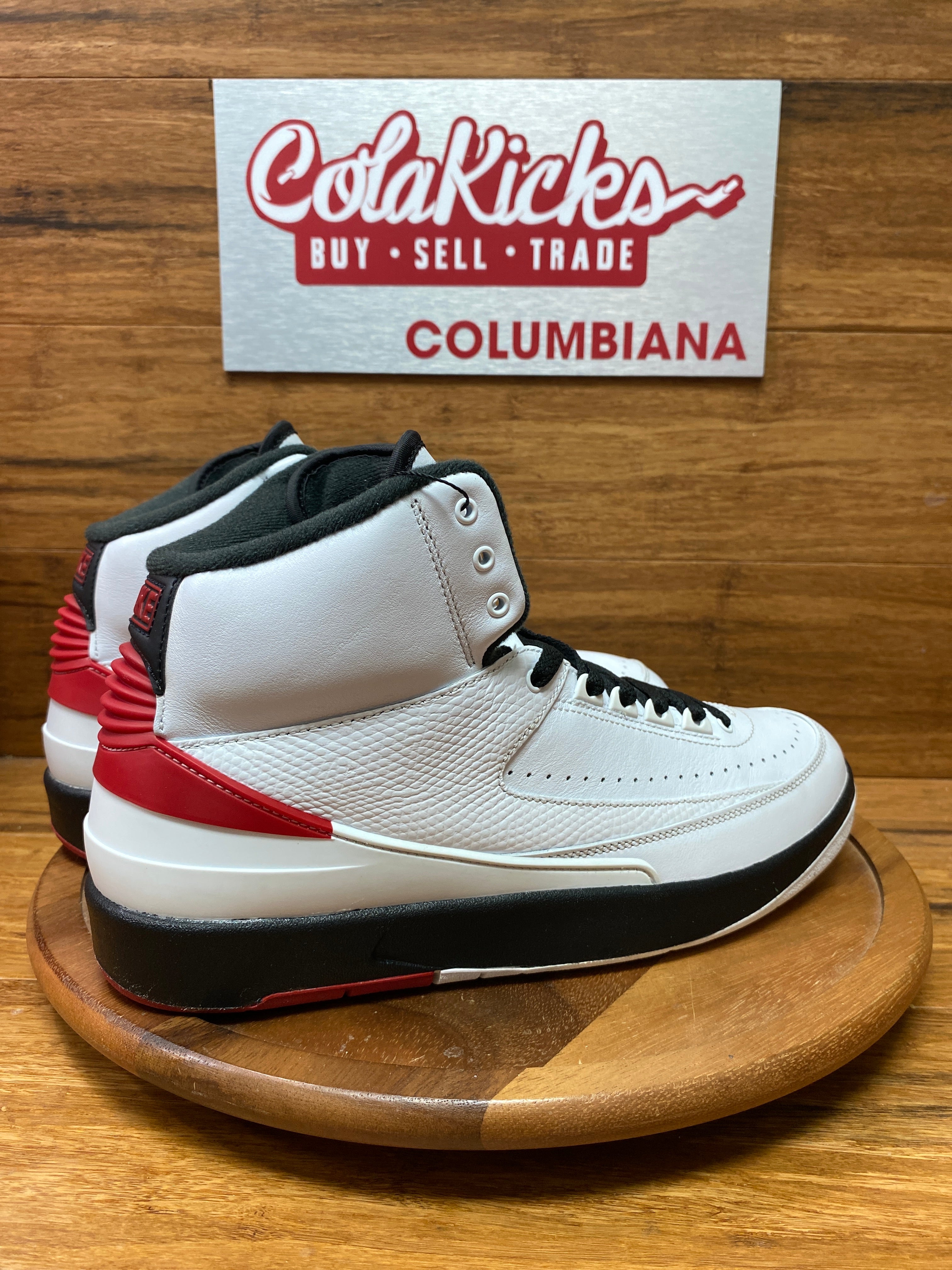 Jordan 2 Retro OG Chicago (2022)