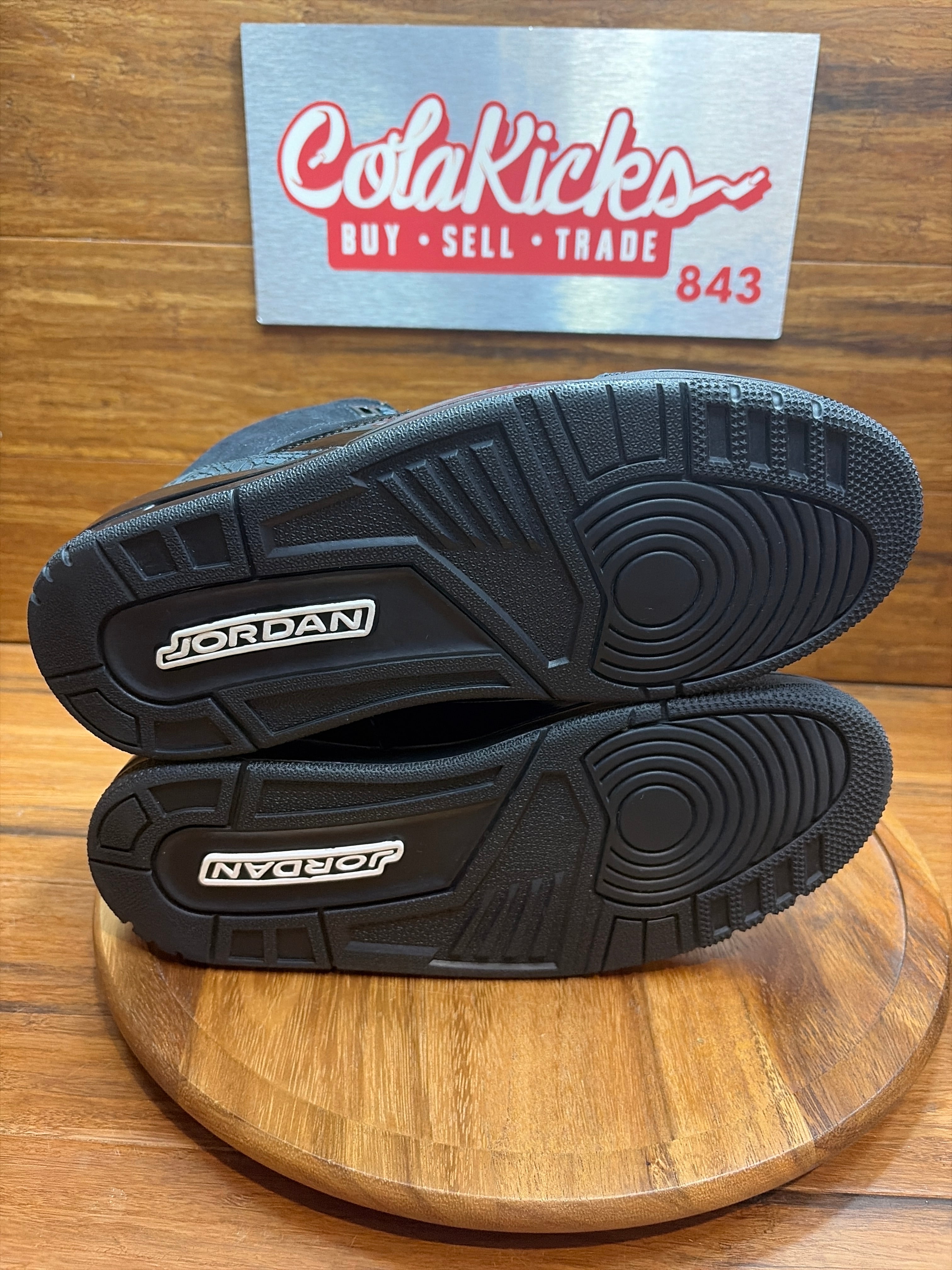 Jordan 3 Retro Black Cat (2025)