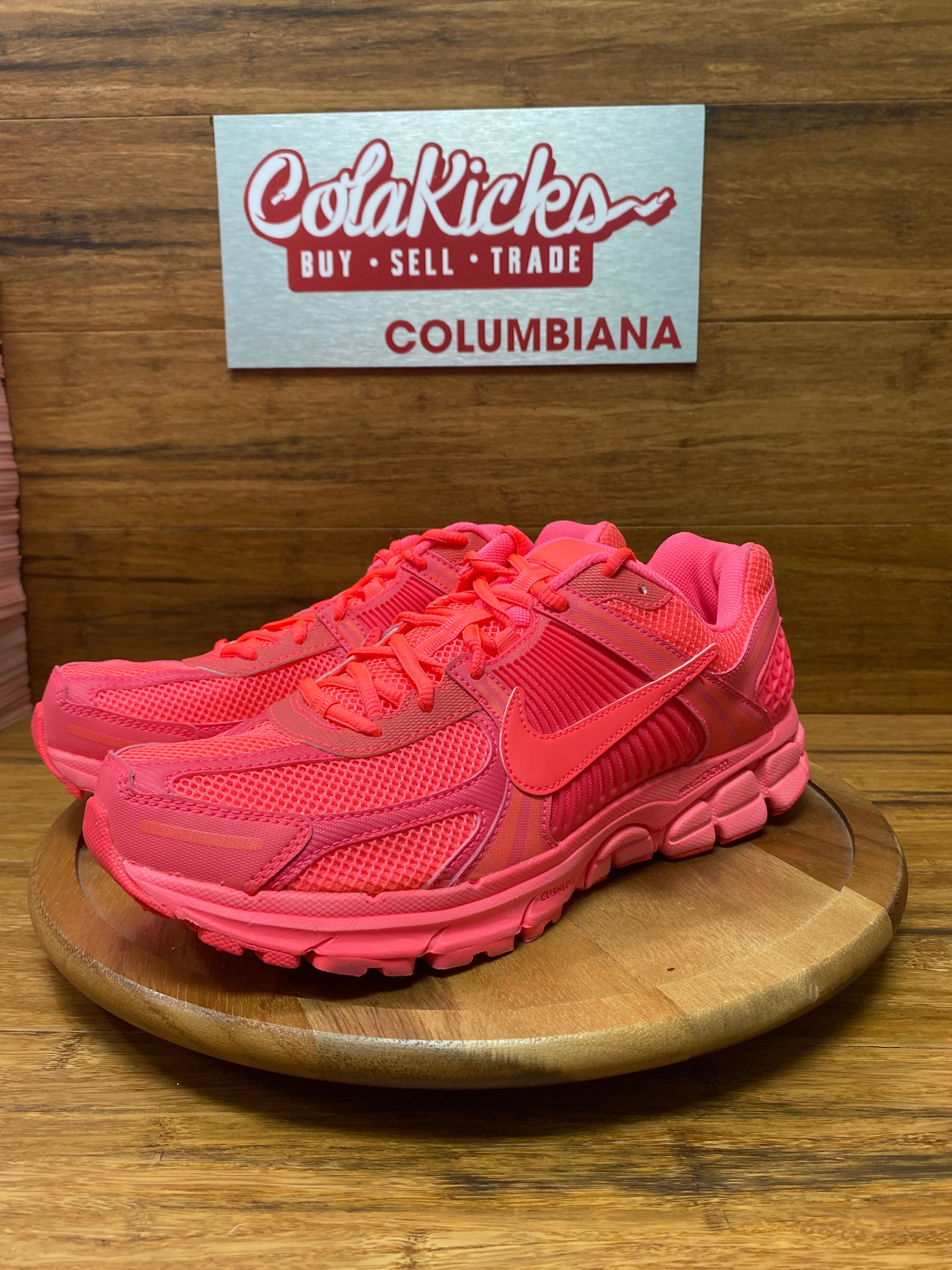 Nike Zoom Vomero 5 Hot Punch