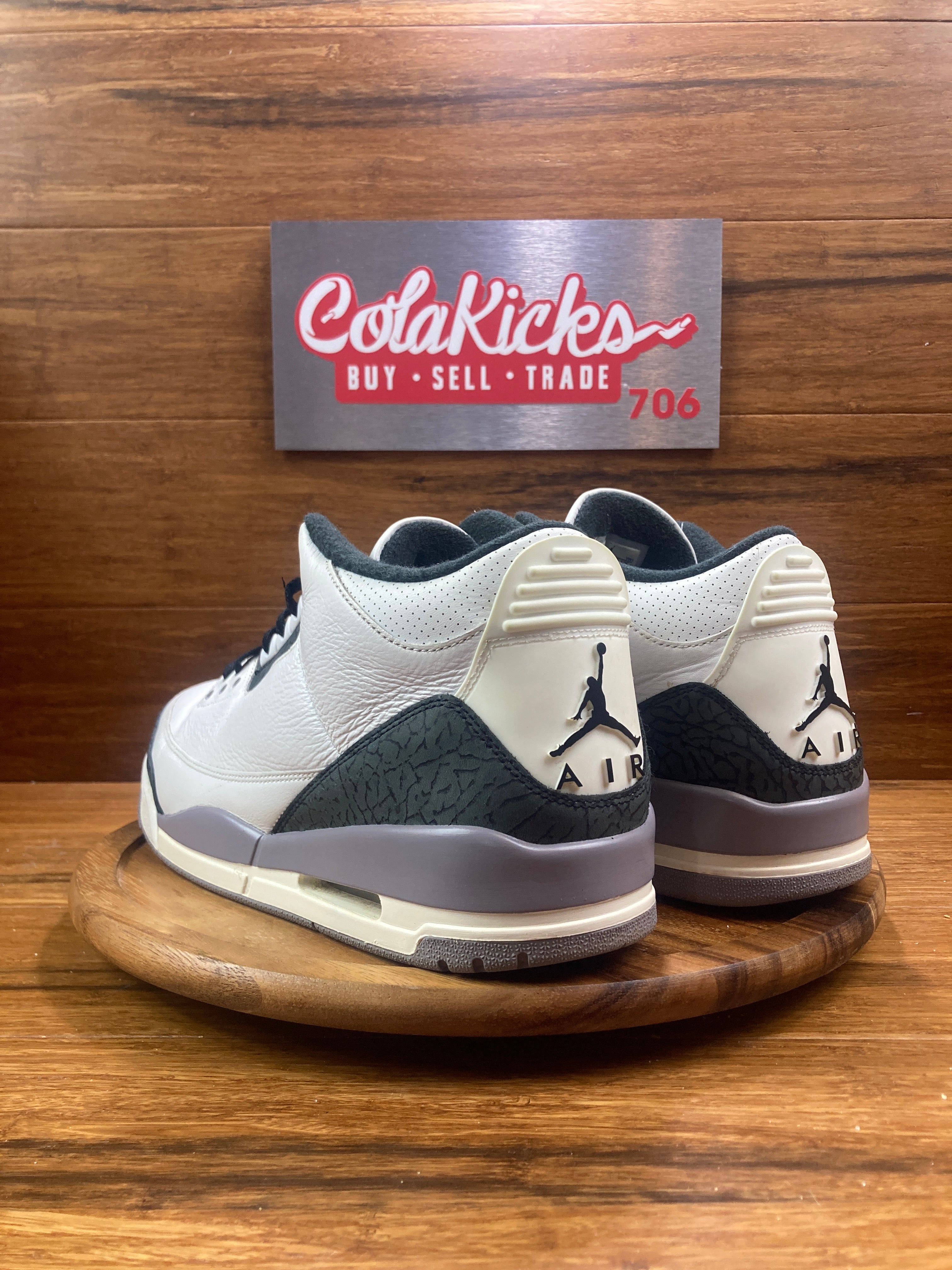 Jordan 3 Retro Cement Grey