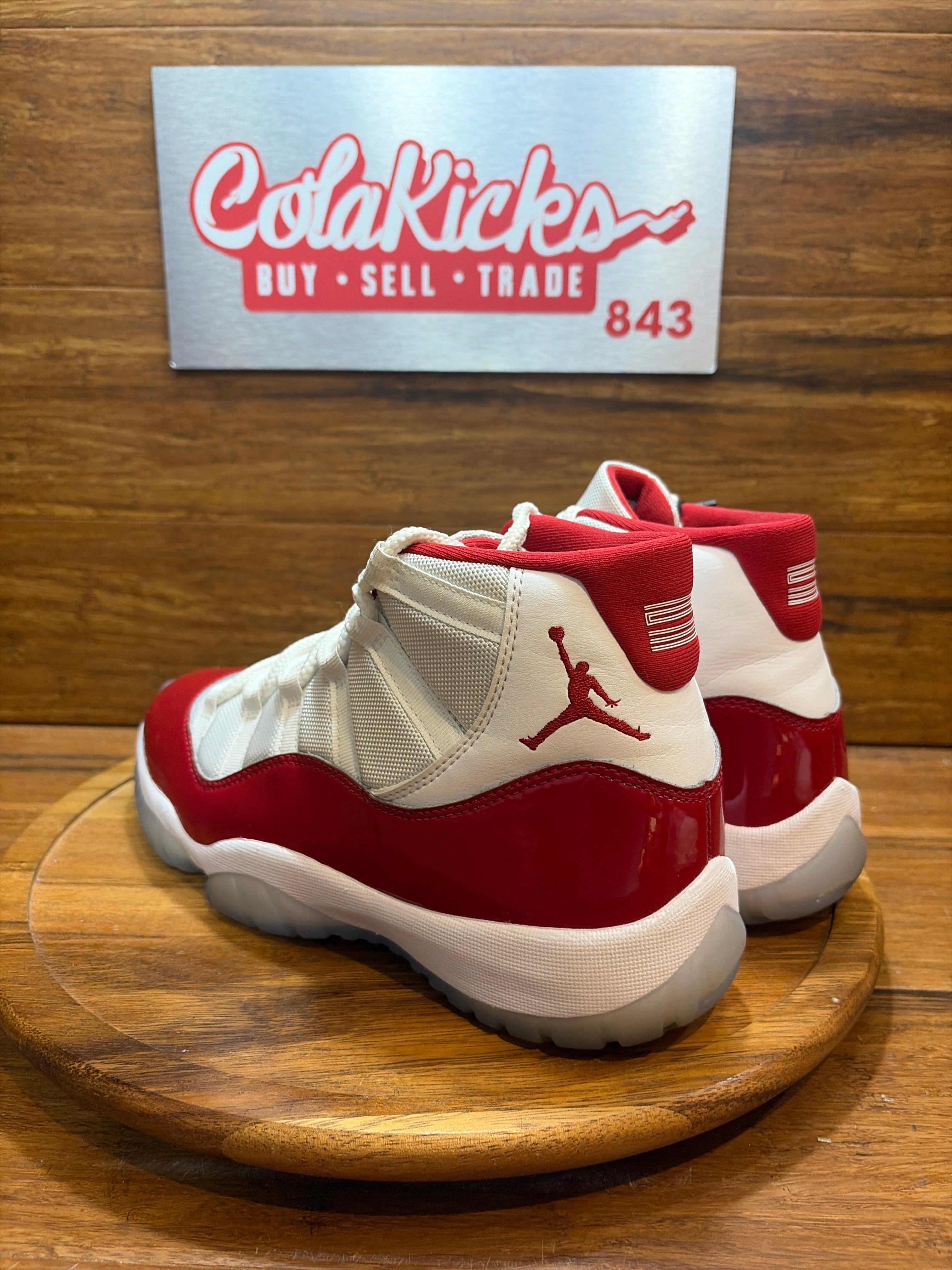 Jordan 11 Retro Cherry (2022)