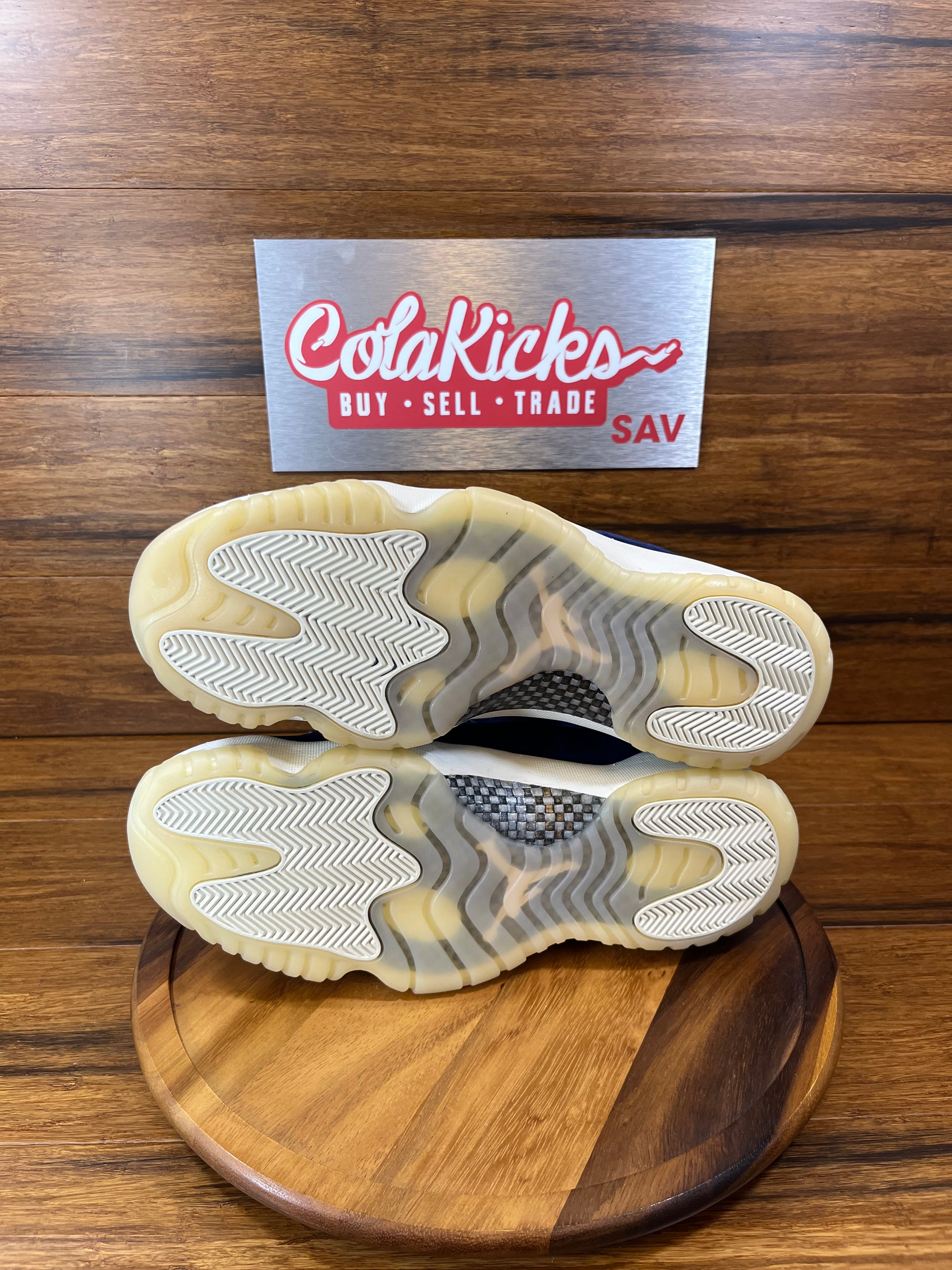 Jordan 11 Retro Low Derek Jeter RE2PECT