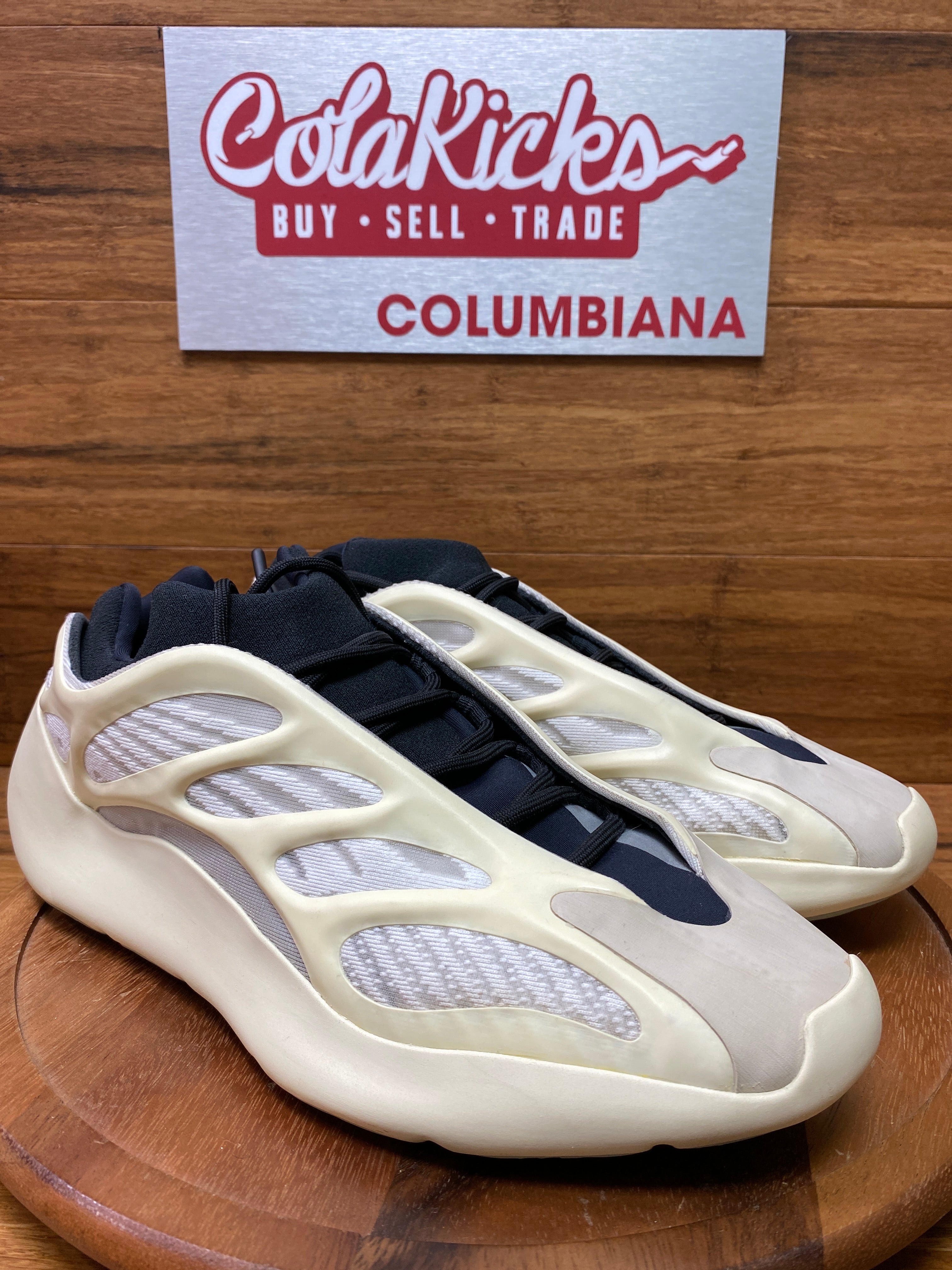 adidas Yeezy 700 V3 Azael