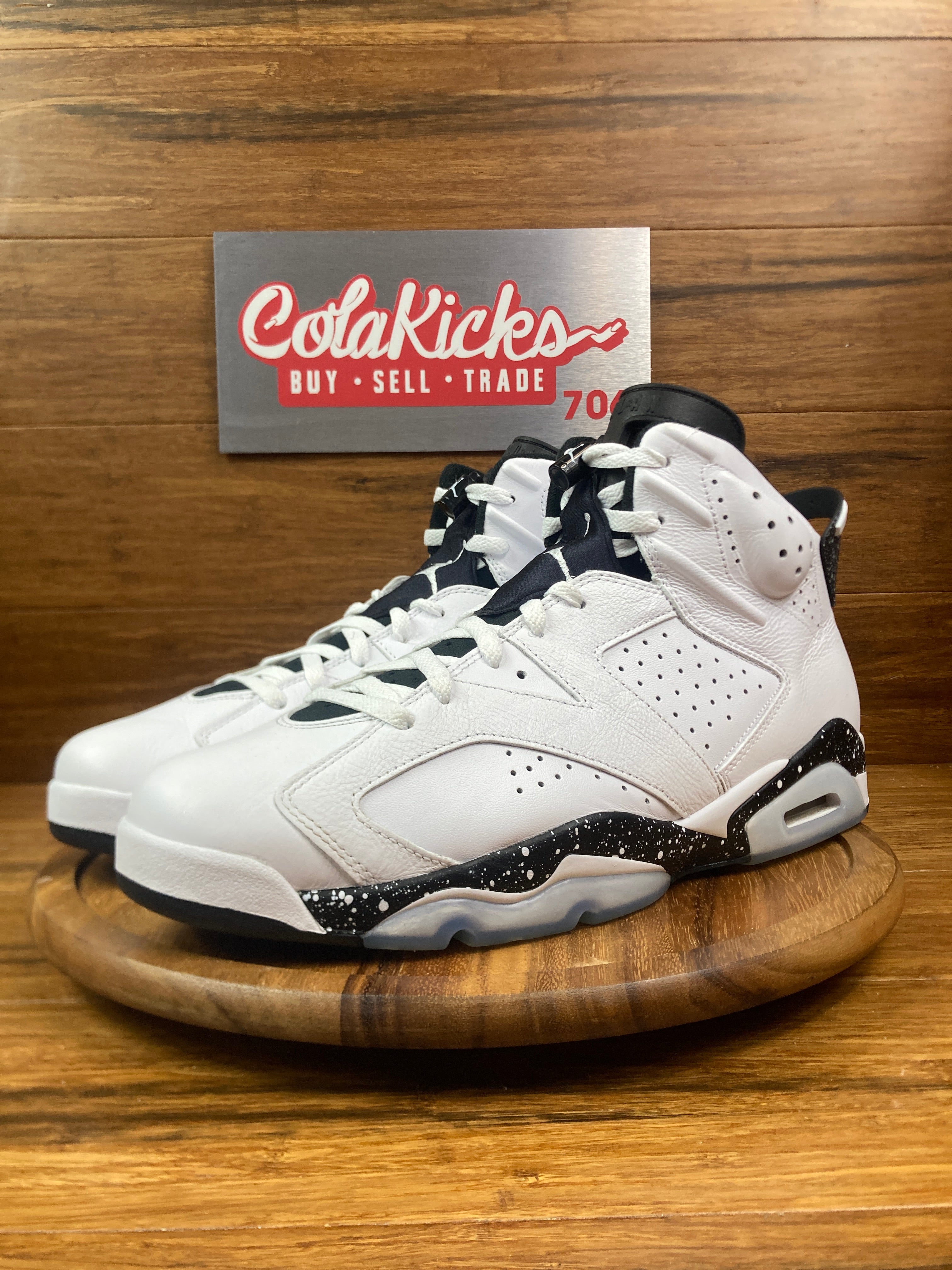 Jordan 6 Retro Reverse Oreo