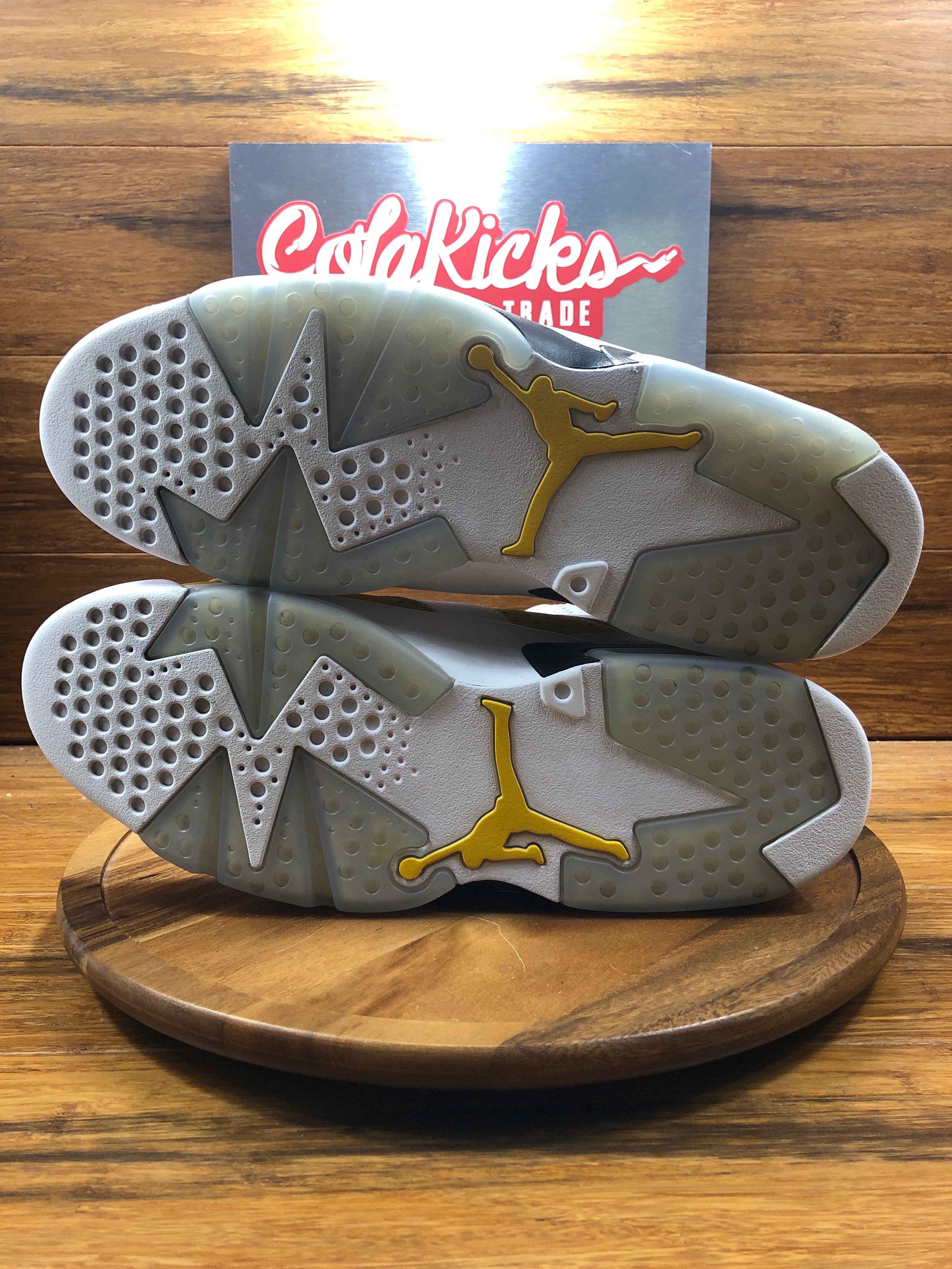 Jordan 6 Retro Yellow Ochre